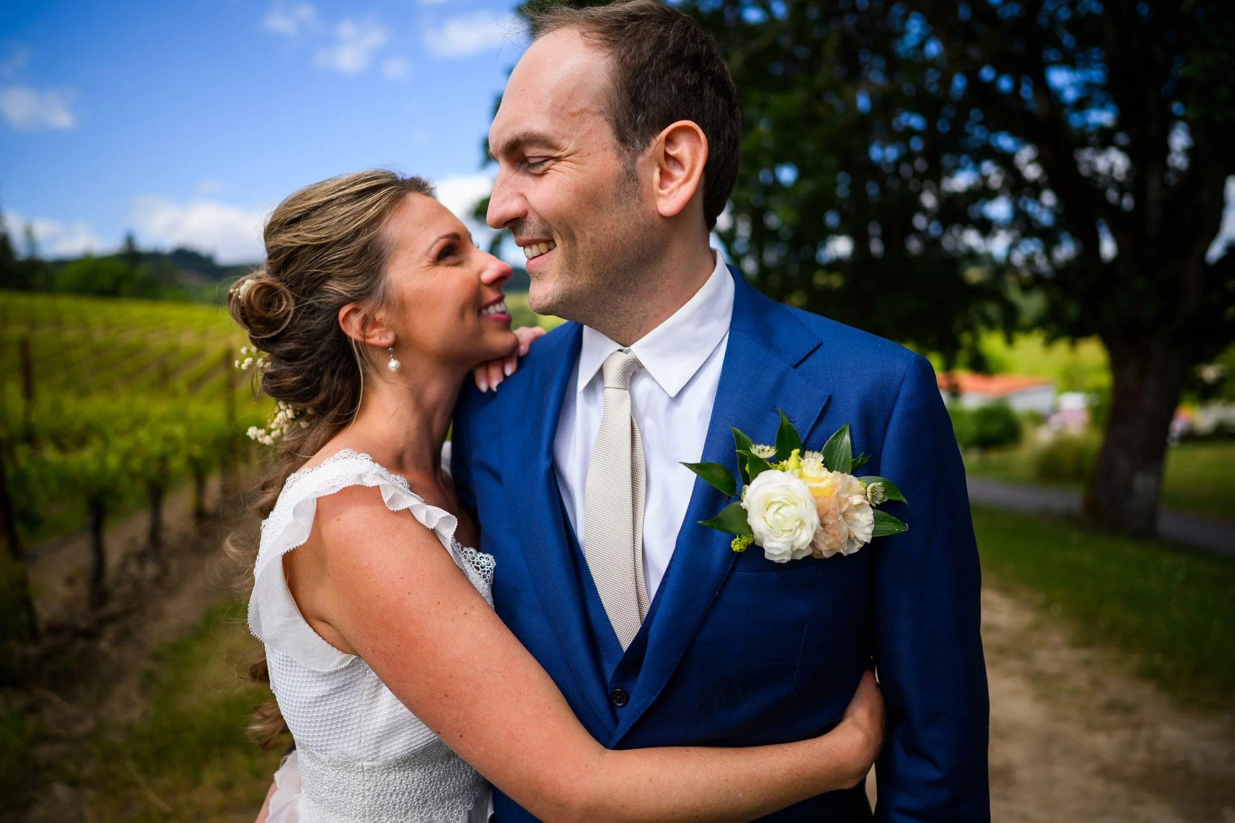 Zenith Vineyard Wedding Photos Oregon Wedding Photographer 56.jpg