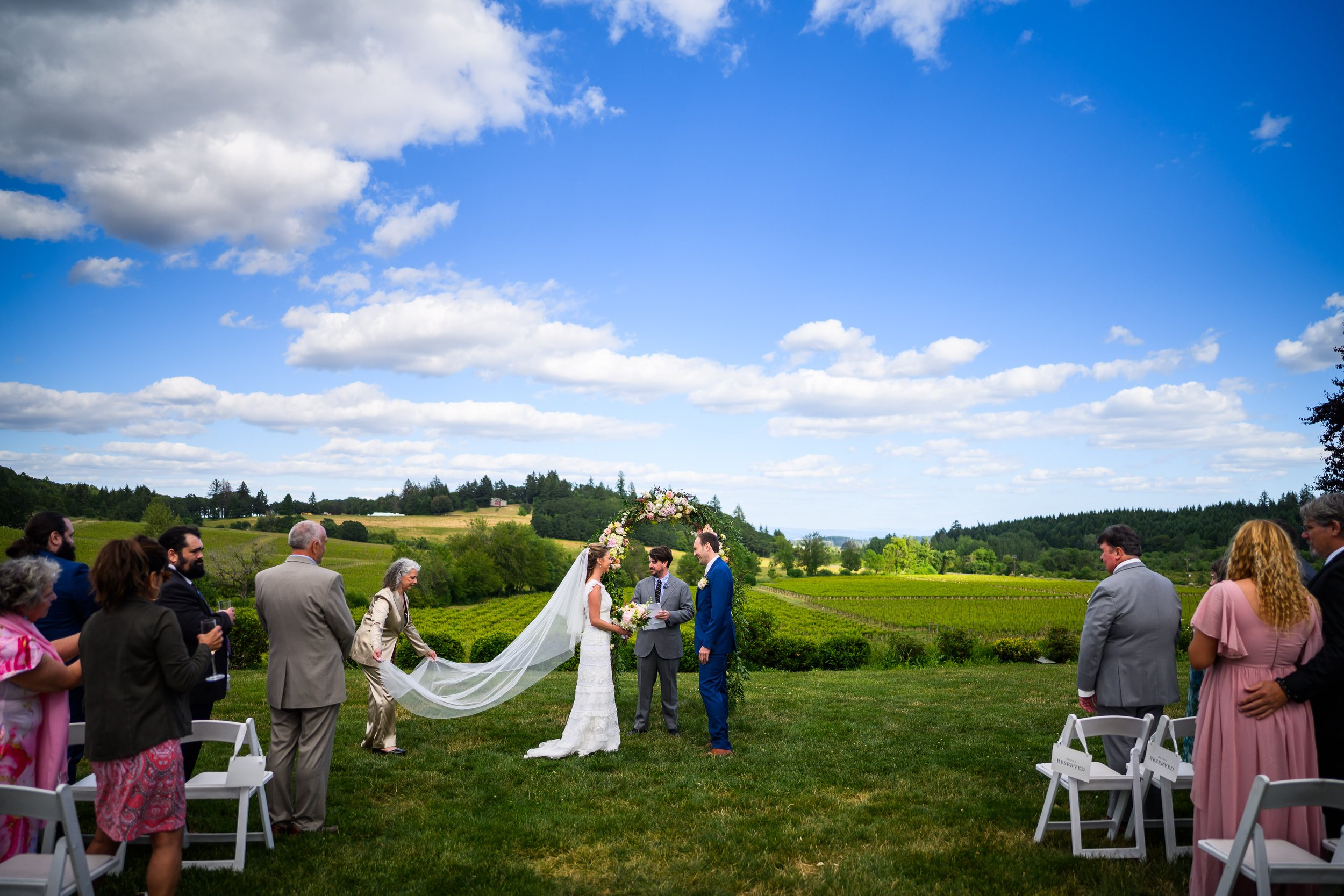 Zenith Vineyard Wedding Photos Oregon Wedding Photographer 74.jpg