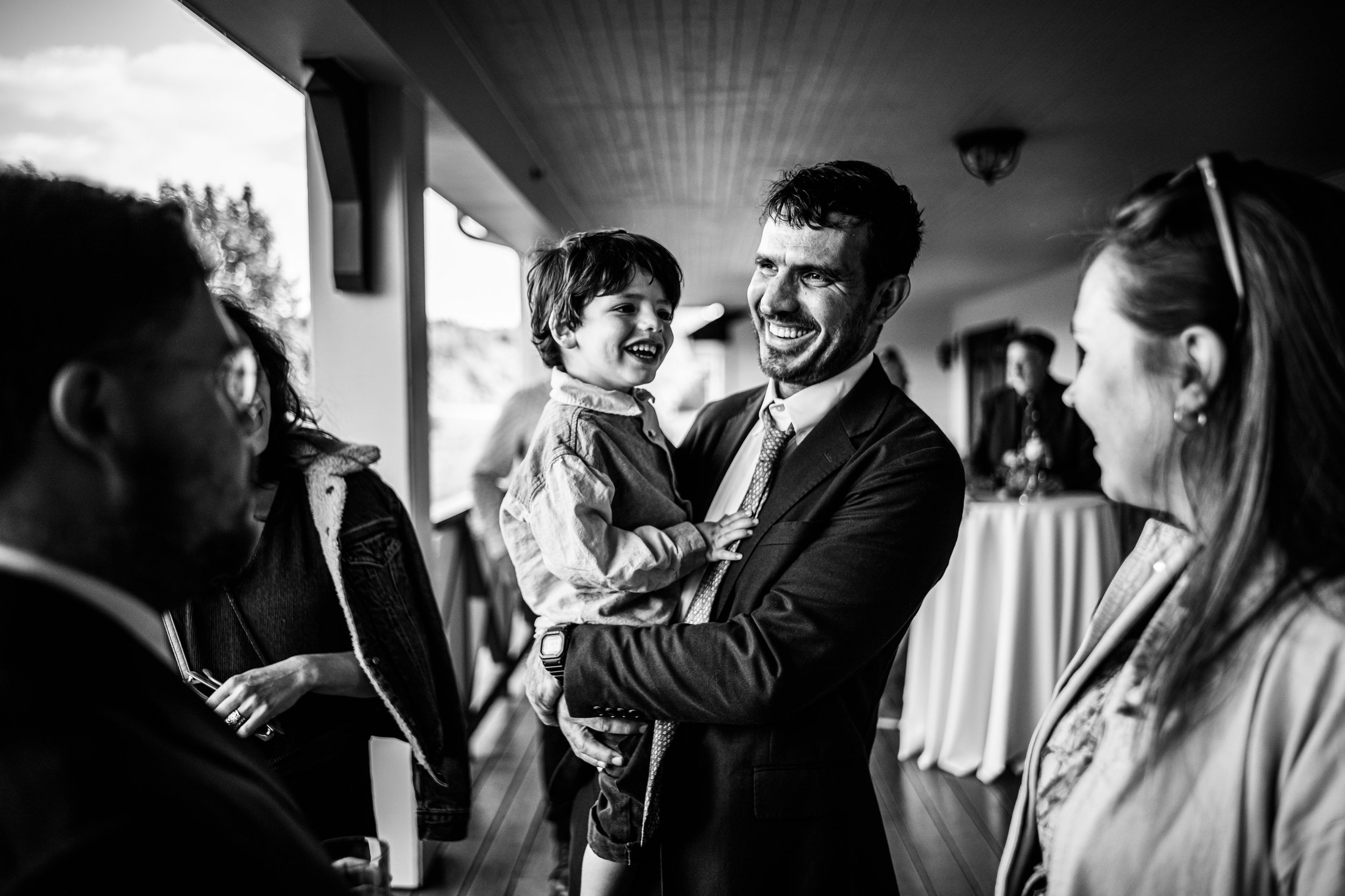 Zenith Vineyard Wedding Photos Oregon Wedding Photographer 103.jpg