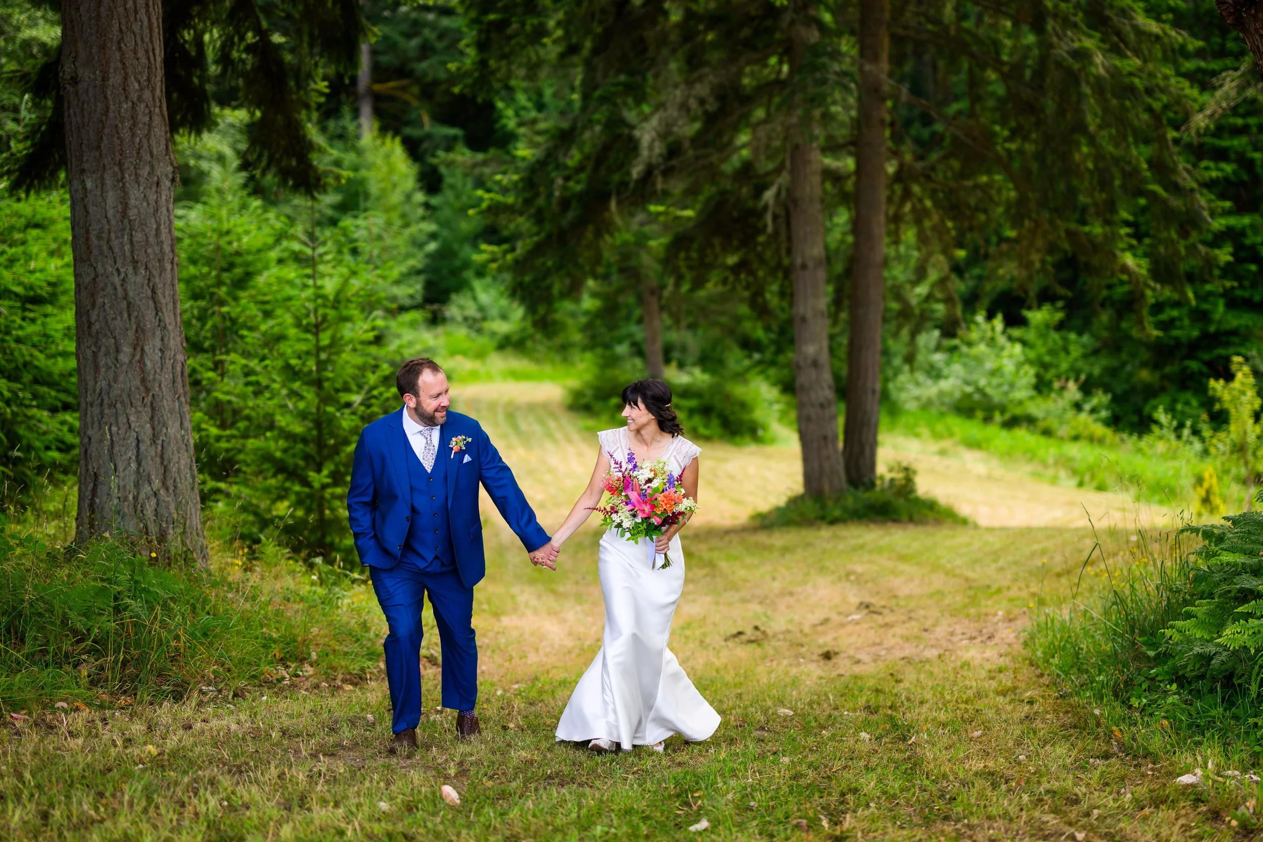 Kingston WA Wedding Photos 39.jpg