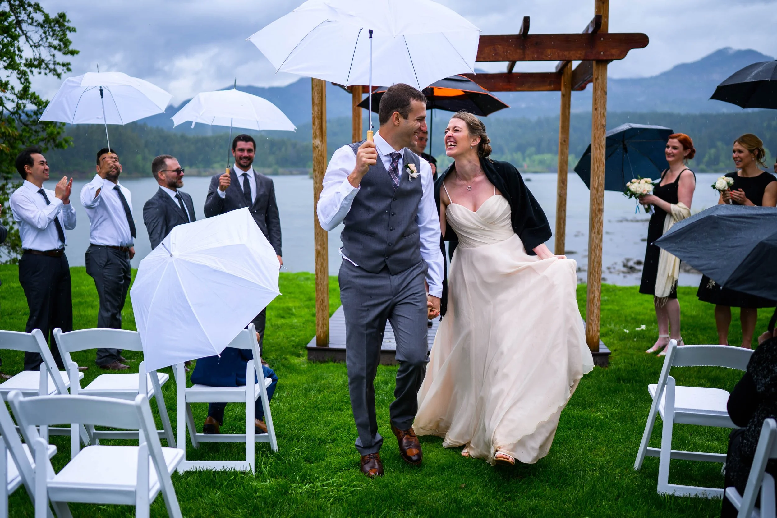 Portland Documentary Wedding Photographer | Peter Mahar, image size:2500x1667