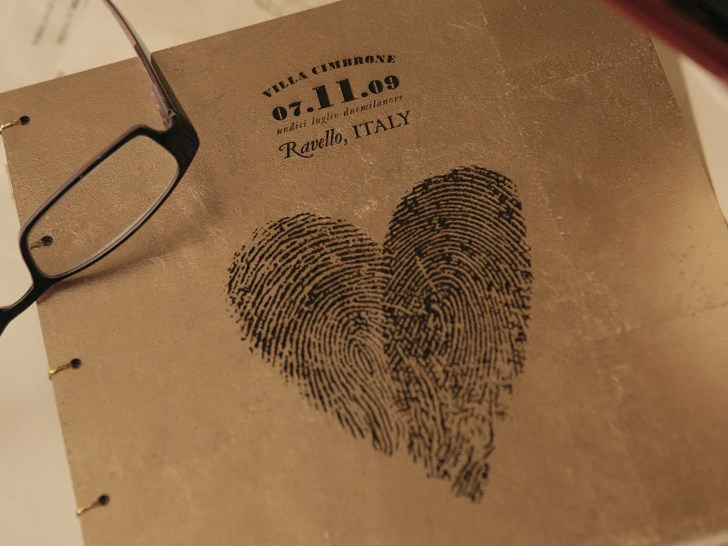GuestBook_2.jpg
