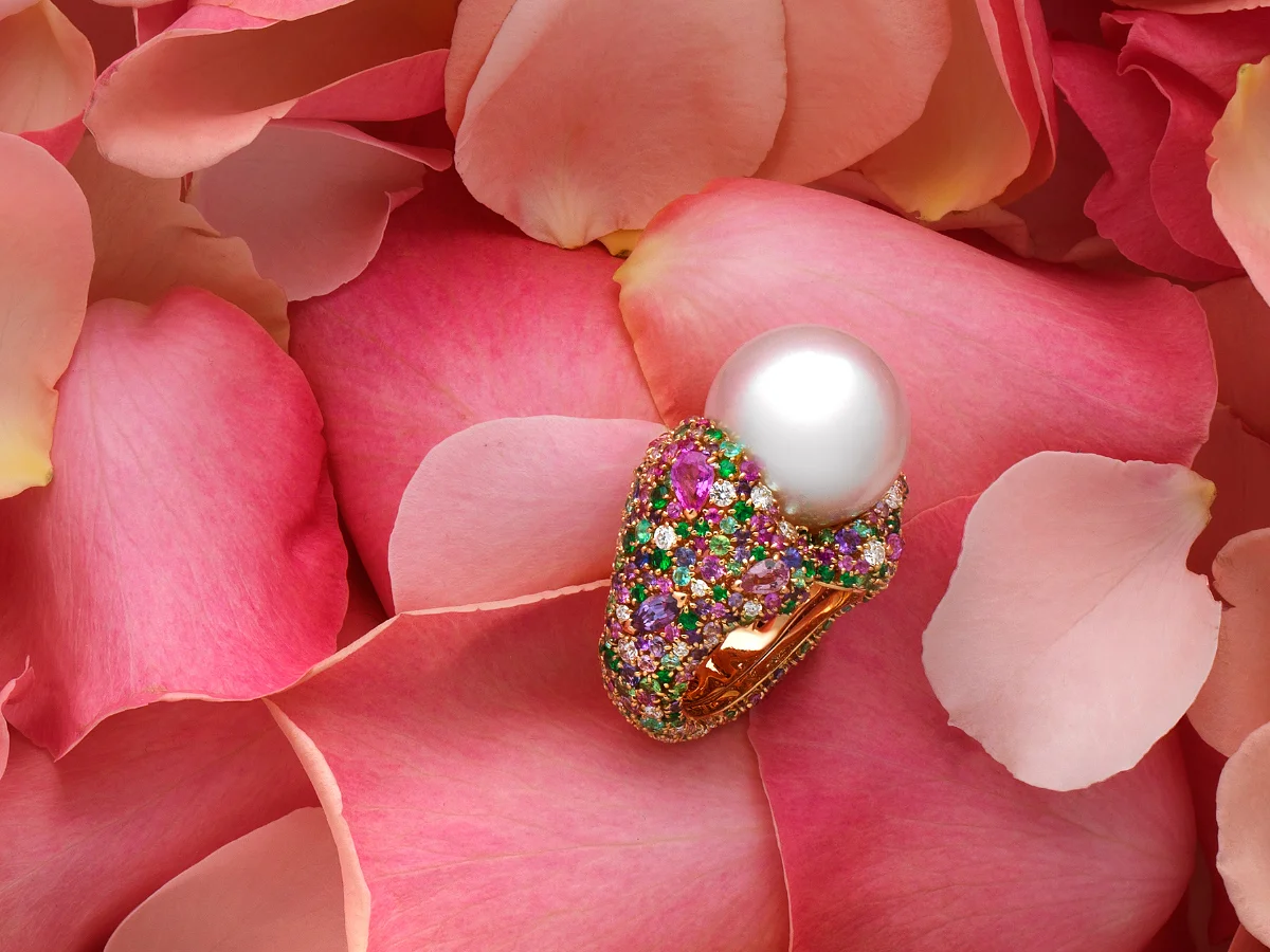 mikimoto_spring_detail_3.jpg
