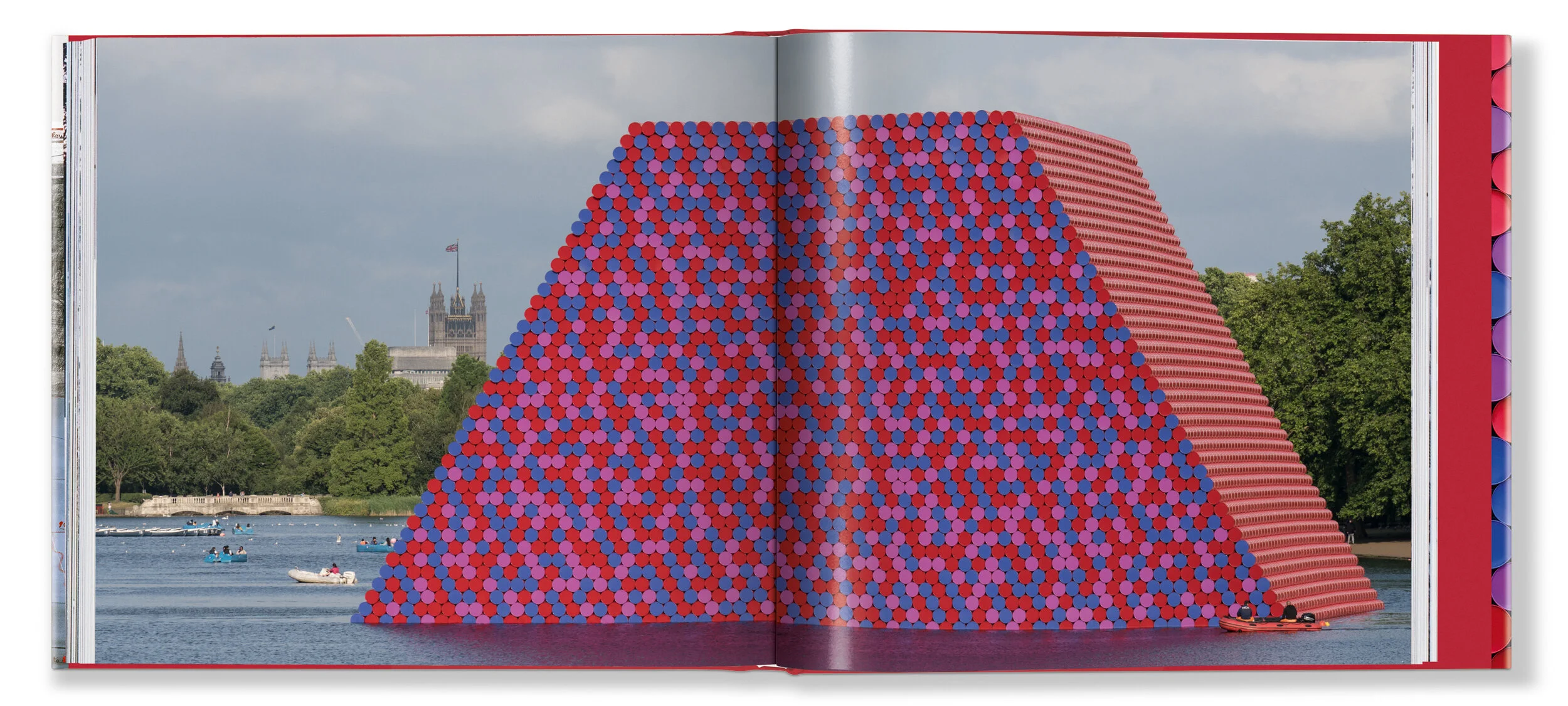 RGB_CHRISTO_BARRELS_MASTABA_LONDO_VA_GB_OPEN-0186-0187_04695.jpg