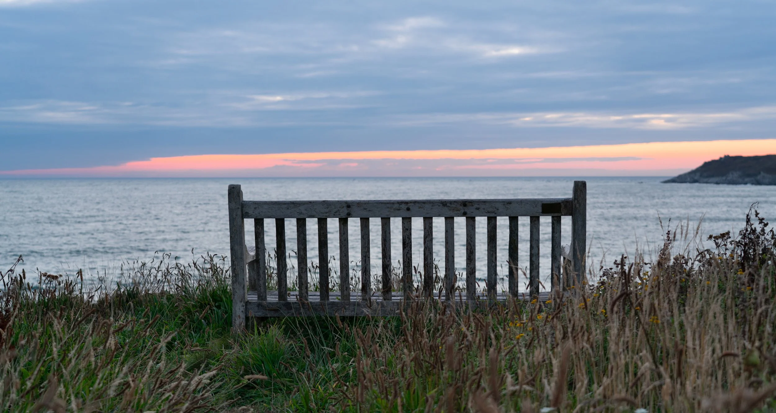 Bench_mortepoint_sunset.jpeg