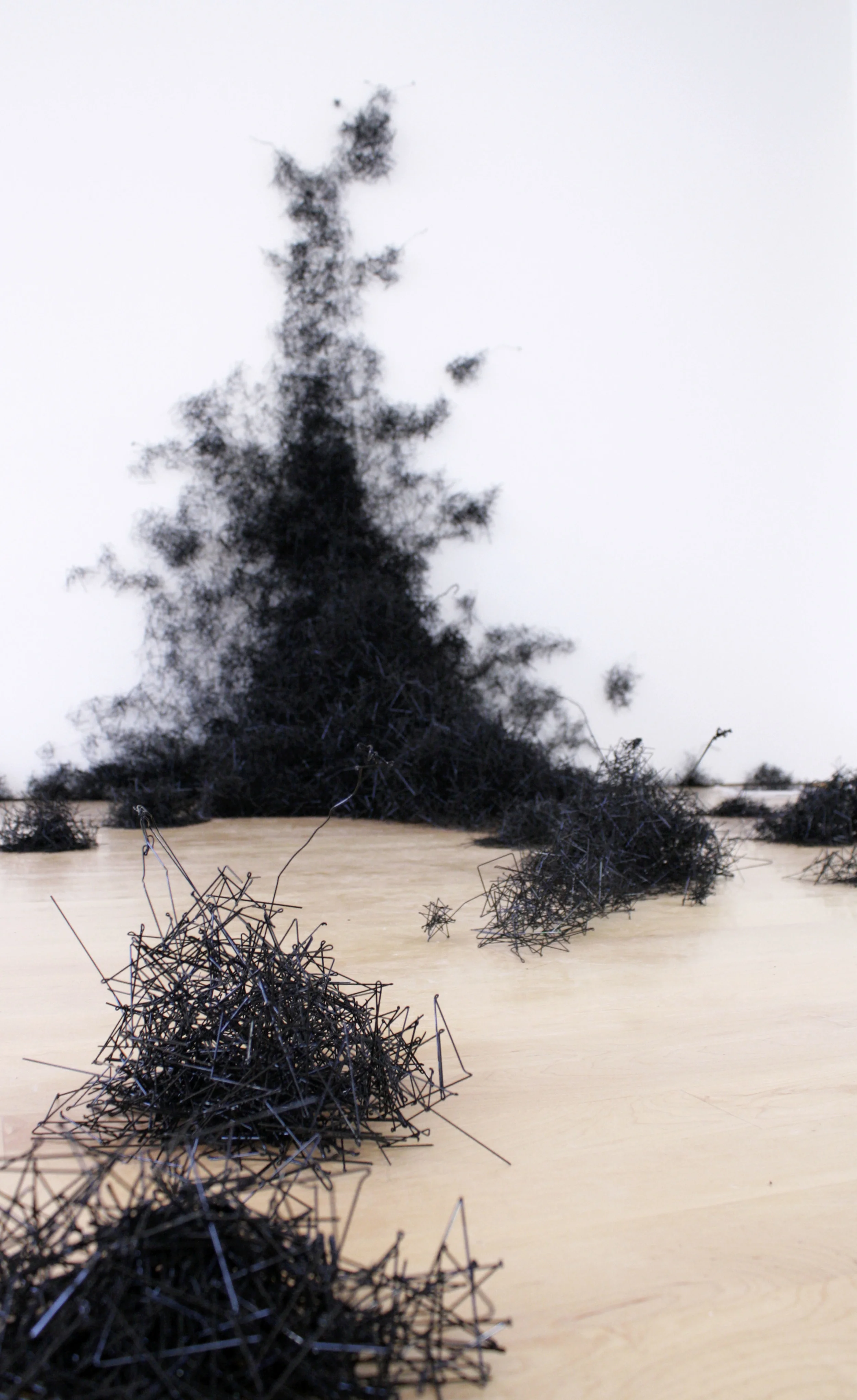 "Static", black glass thread