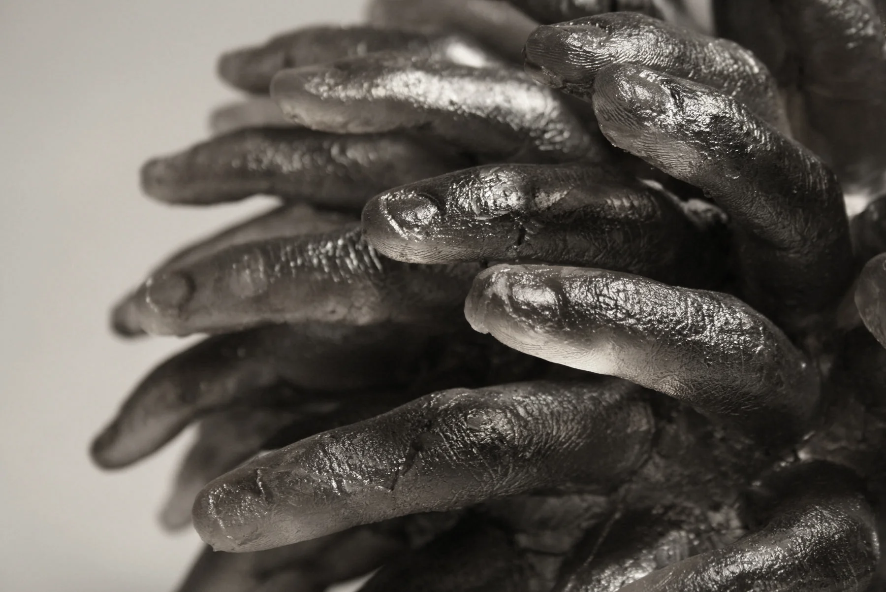 fingerball detail.jpg
