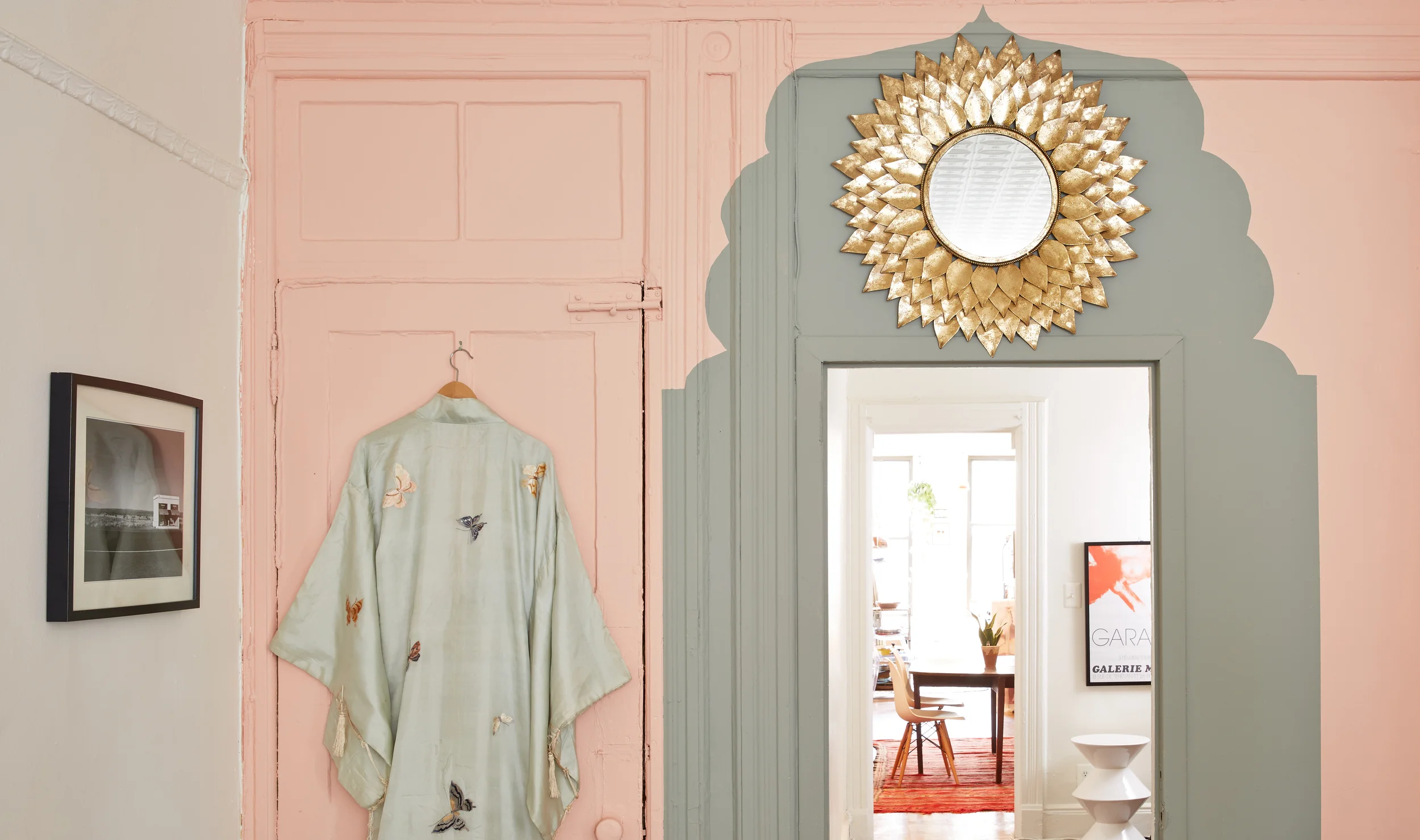 BLOG_PAINTED_DOORFRAME_1.jpg