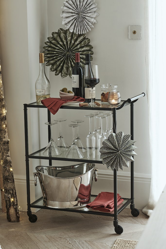 CHRISTMAS_SCANDI DINING_CONISTON DRINKS TROLLEY.png