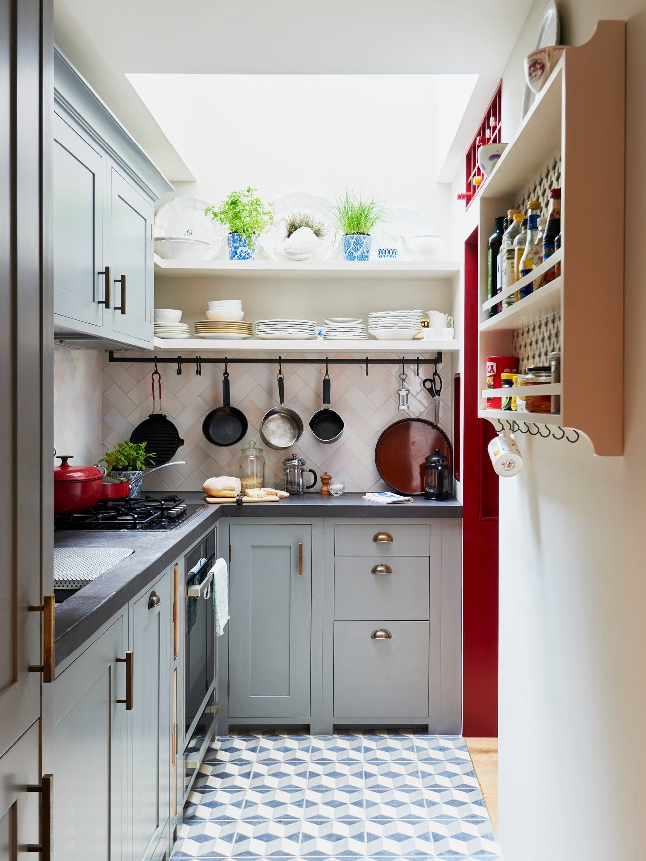 Large-Sue_Crewe_Kitchen_Suffolk_001_1296x.jpeg