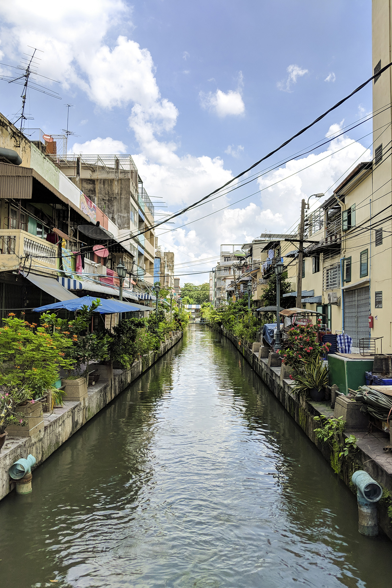 one of the many canals that weave through the city