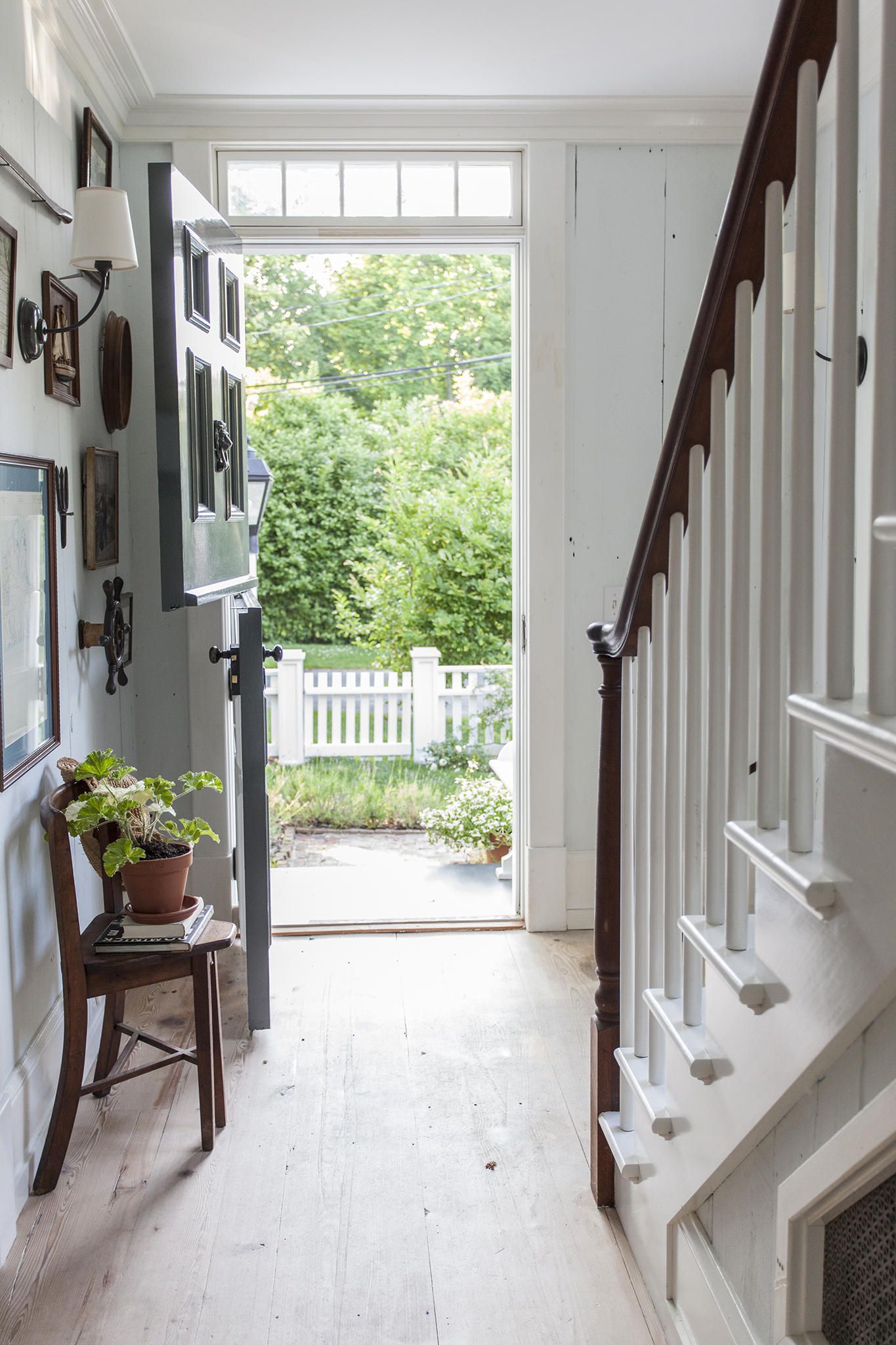 Elizabeth Cooper's Sag Harbor Home – Lonny Magazine