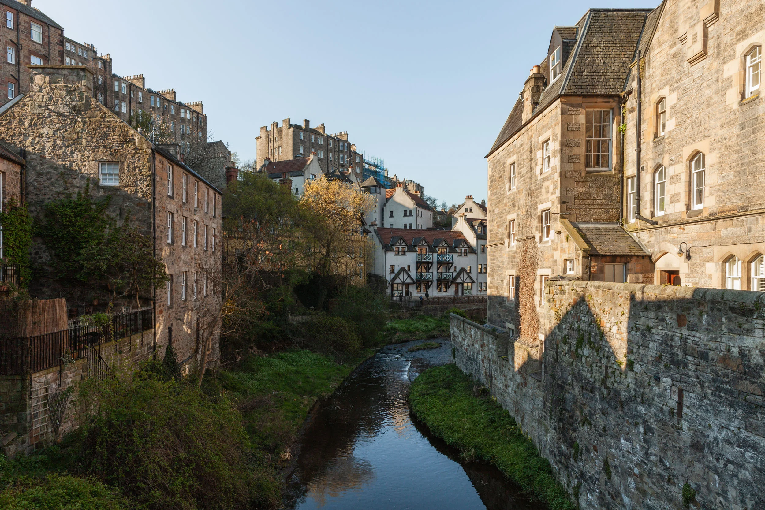 Early morning walk through Dean Village, along the Water of Leith walkway