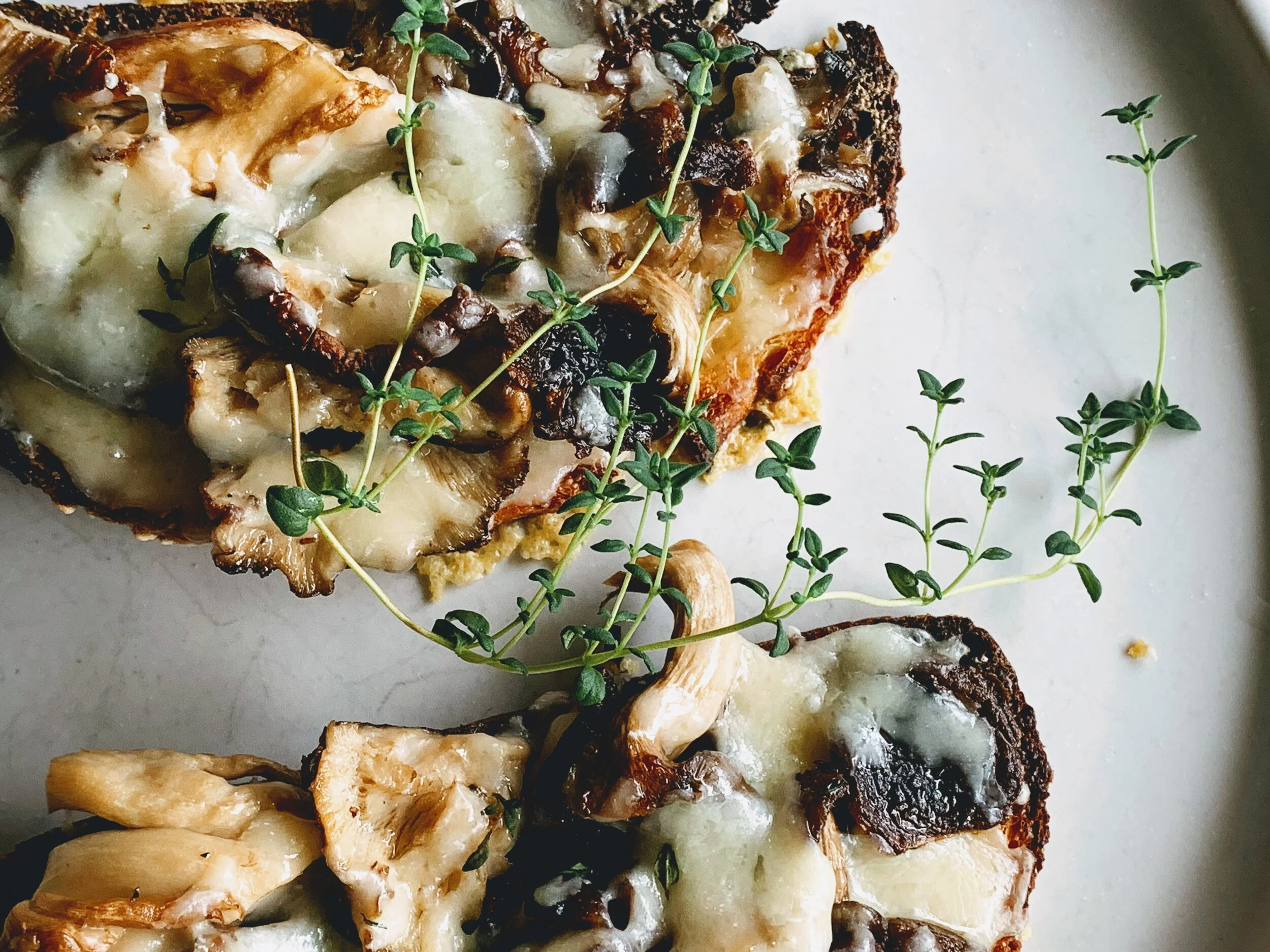 Cheesy Mushroom Toasts