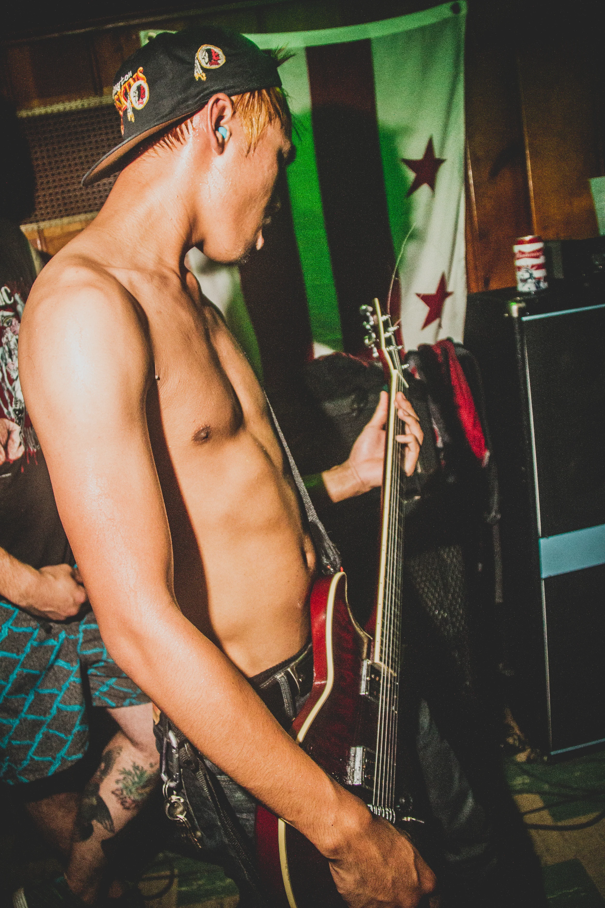 givedisgust-8.jpg