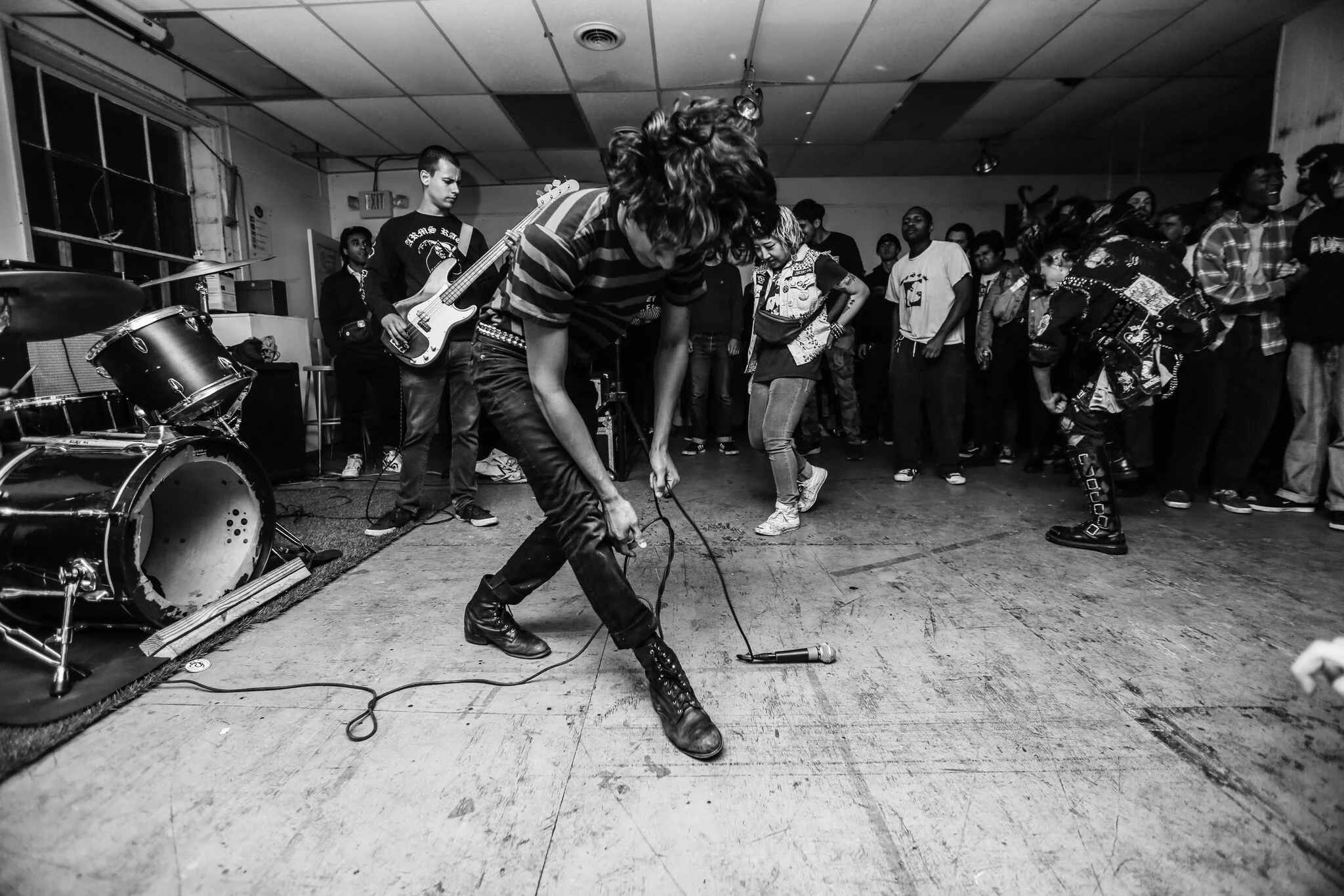 DDiLHq-l.jpg
