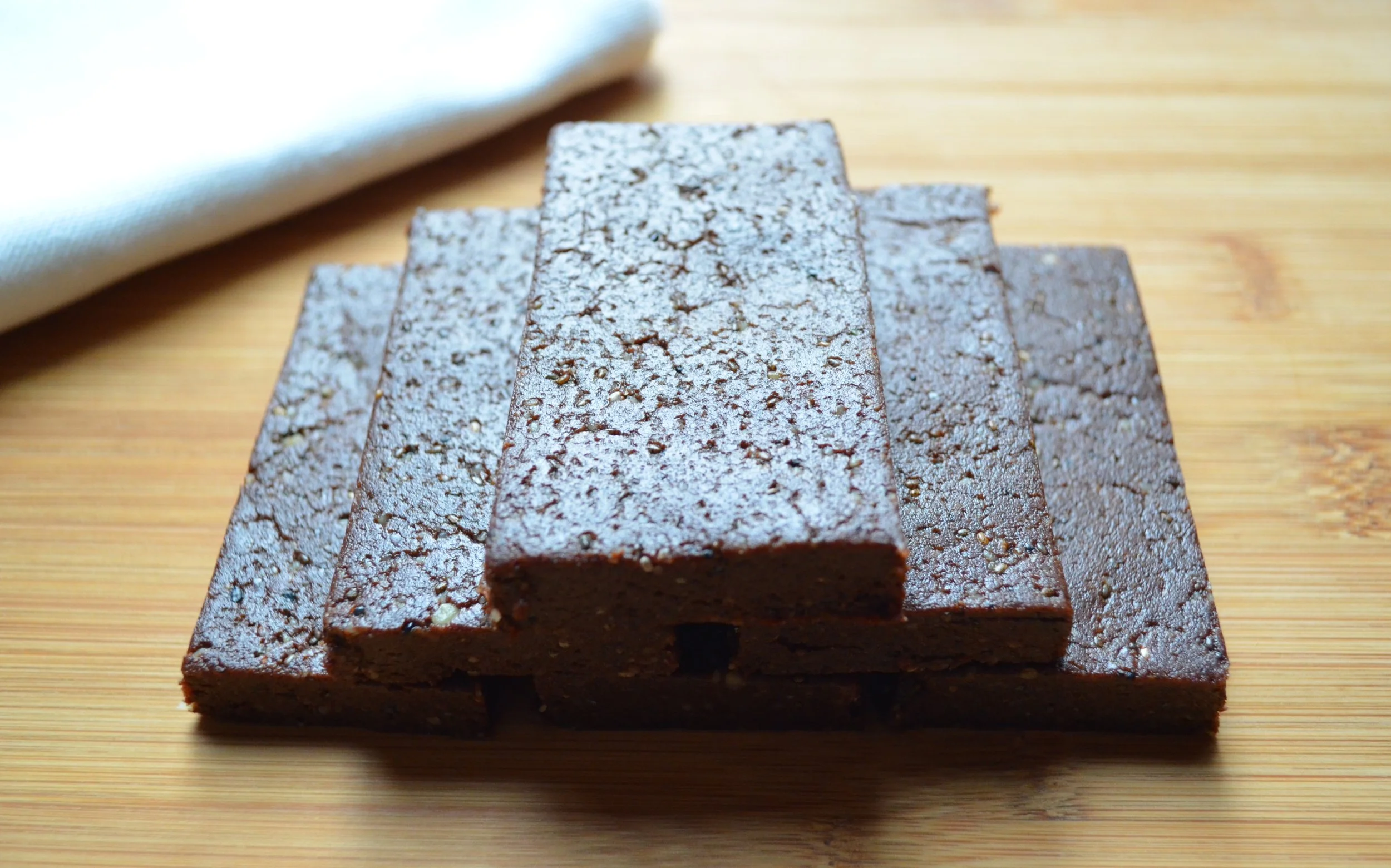 Superfood Brownie Bar Recipe (Raw, Gluten-Free)