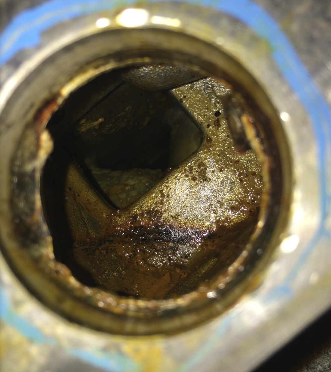 Some of the corrosion inside the coolant passages. The metal ring that the plug sat against is more visible here as well.