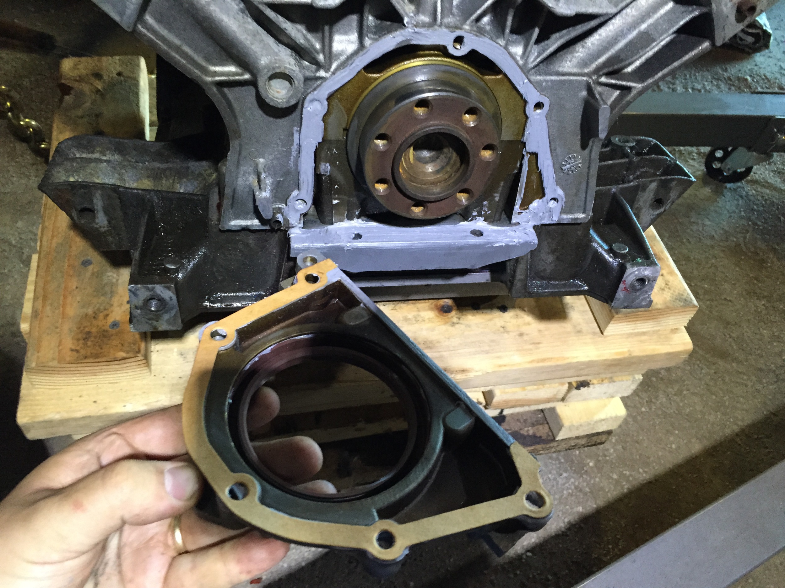 A liberal coating of Right Stuff applied to the block; the gasket has already been stuck to the plate with more Right Stuff. I used a paper towel to clean up an smear the Right Stuff, which is why it looks so flat -- it's thicker than it looks.
