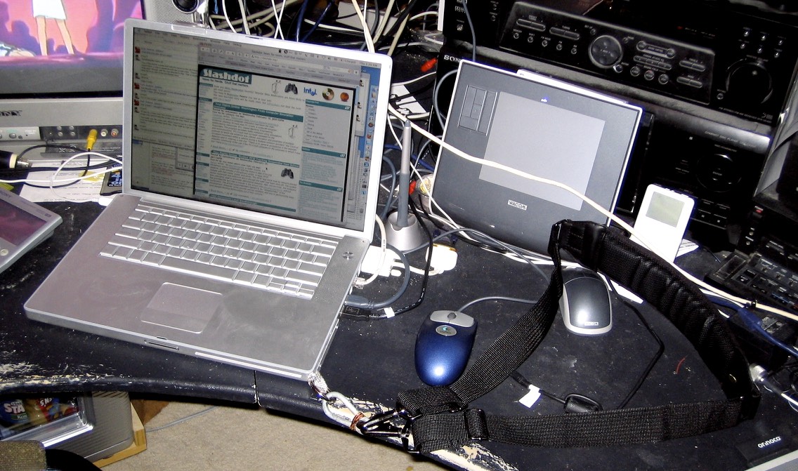Everything set up with the strap attached.