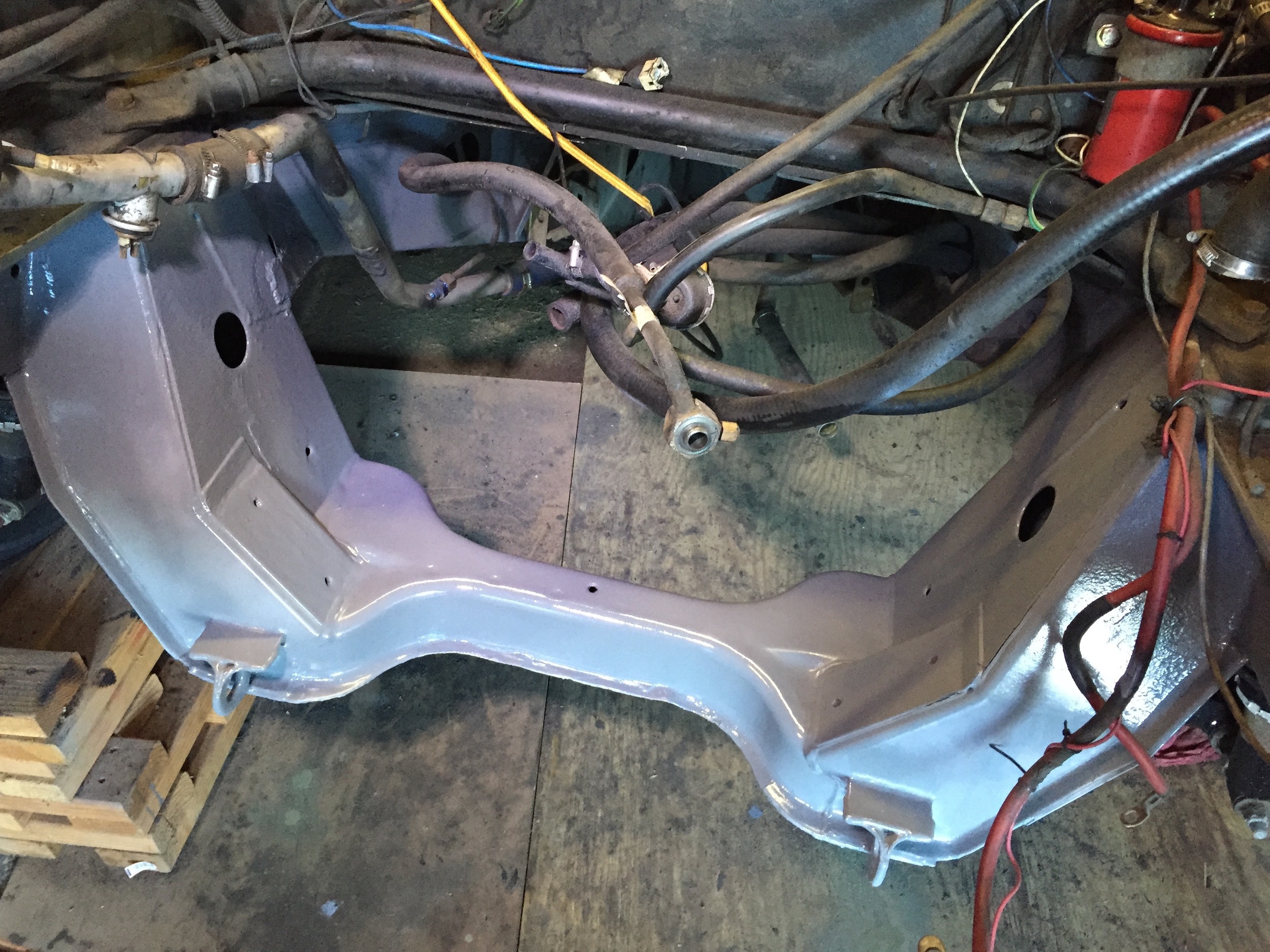 Freshly painted engine subframe.