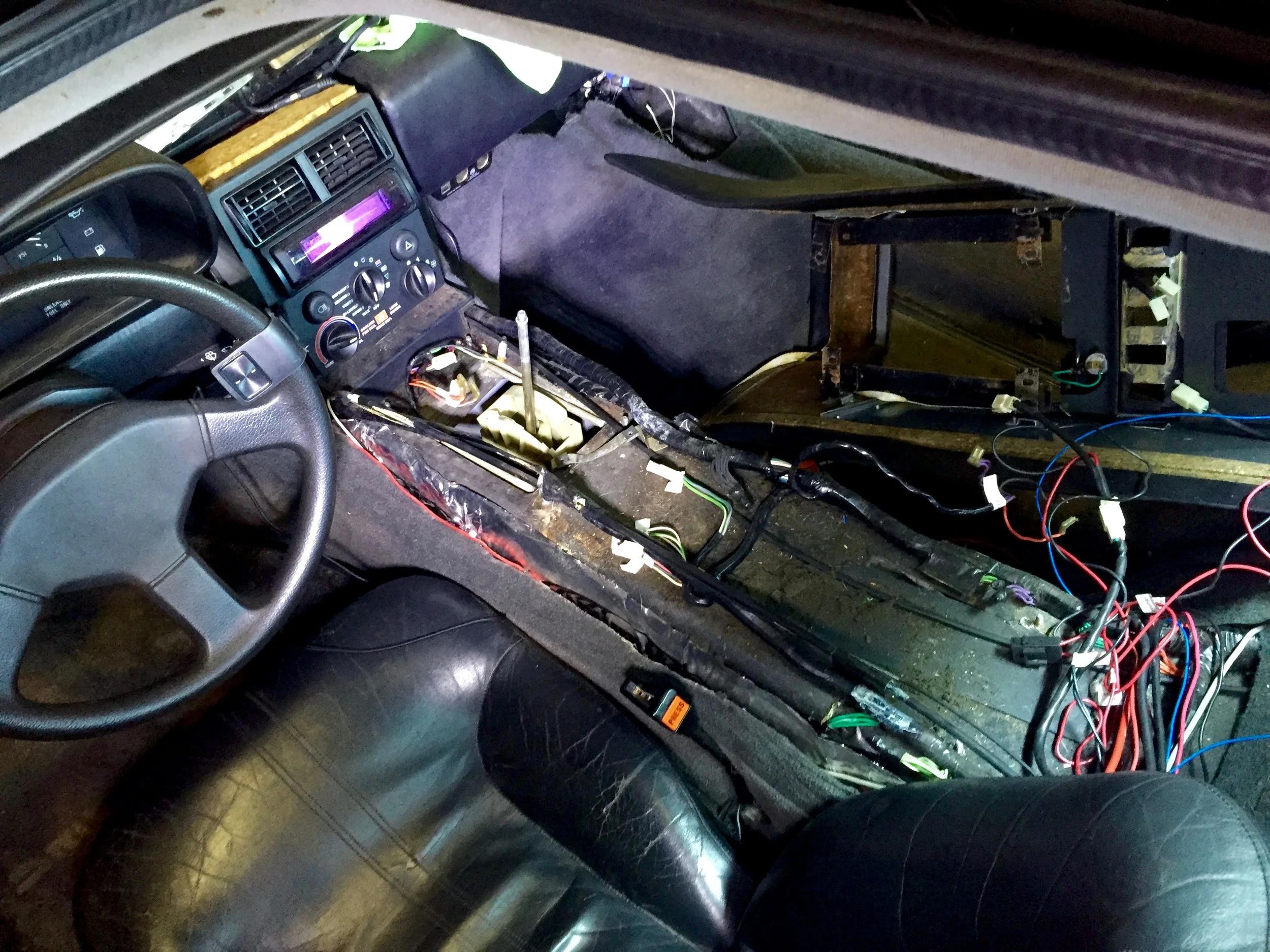 Removing the Center Armrest