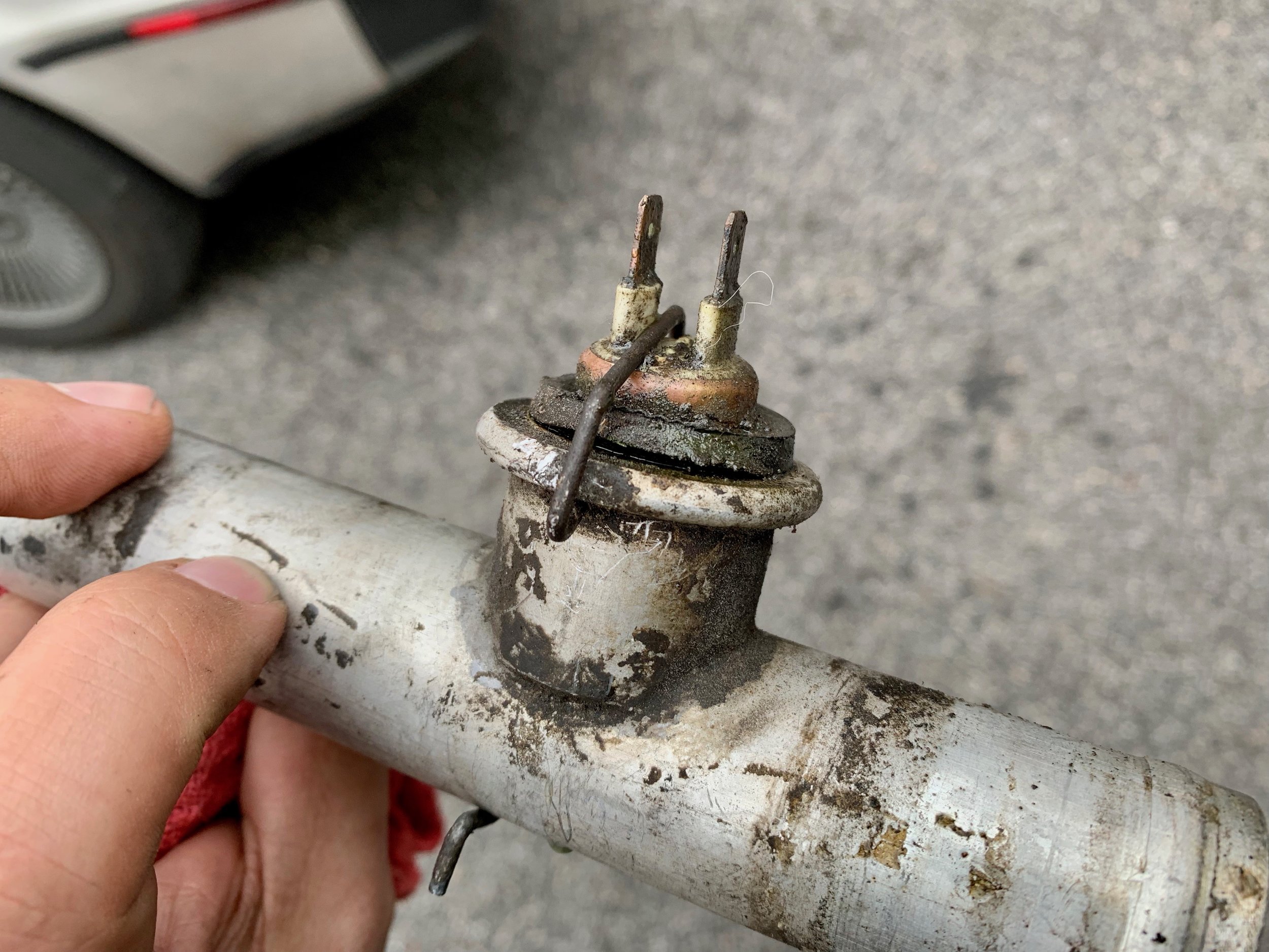 The failed seal that was likely the source of the coolant leak.