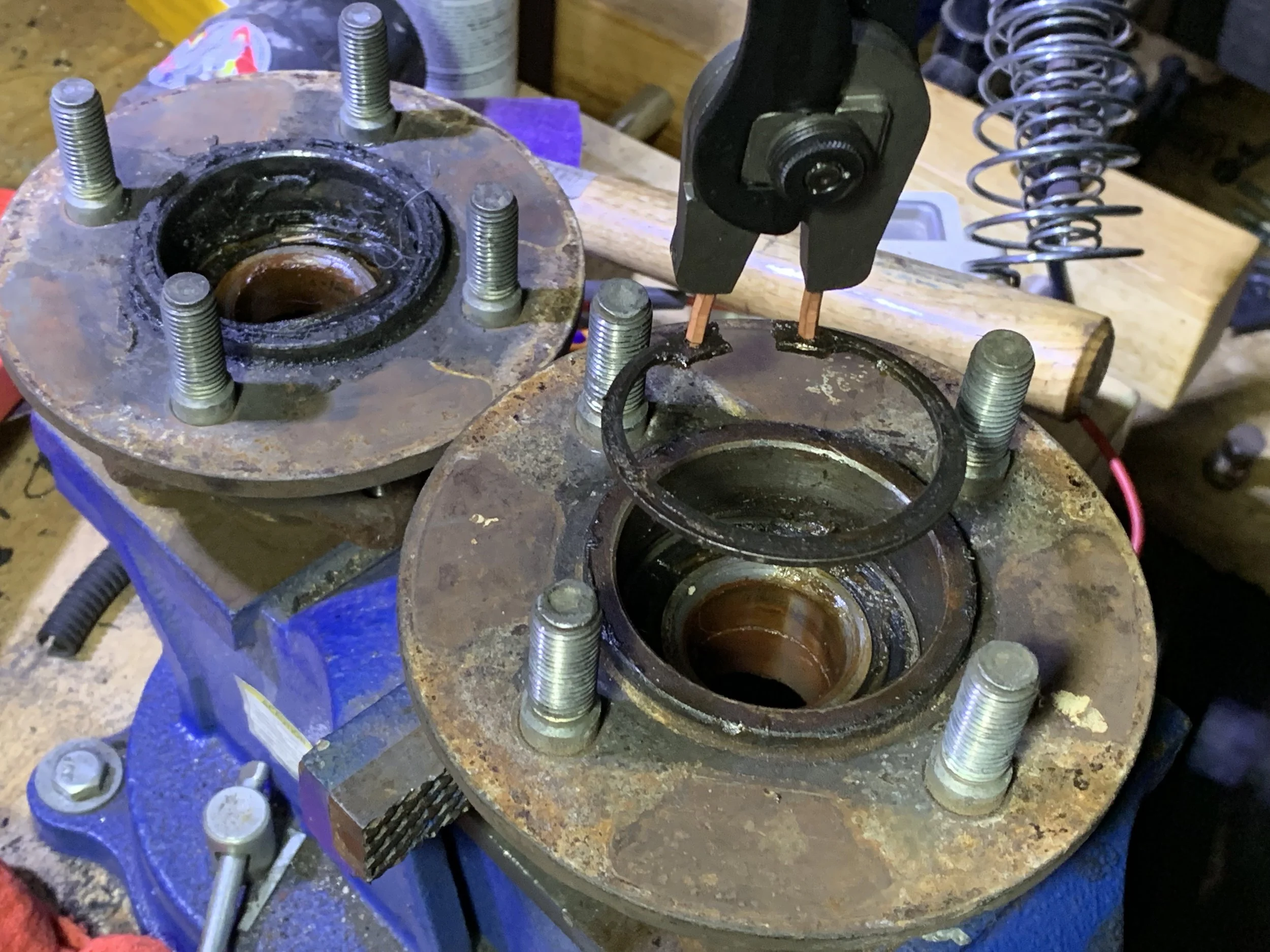 The retaining ring after removing it from the hub.