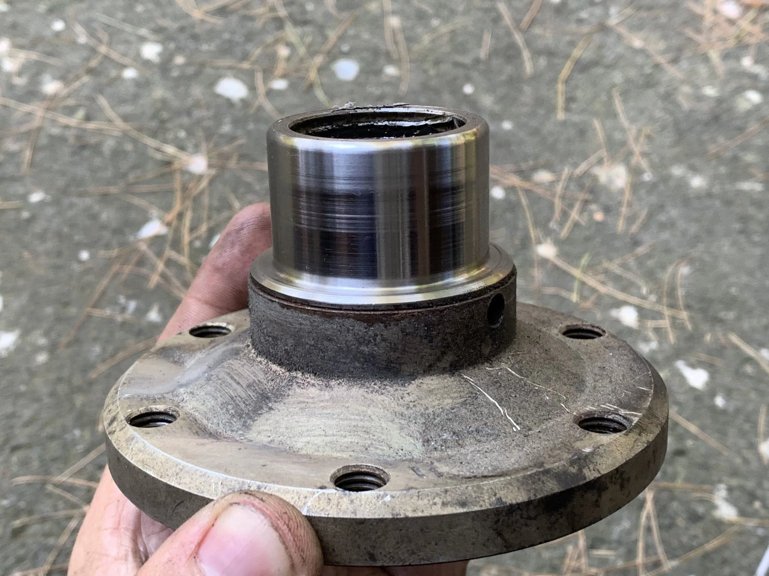 My flange had very light marks on the surface, nothing significant enough to require sleeving.