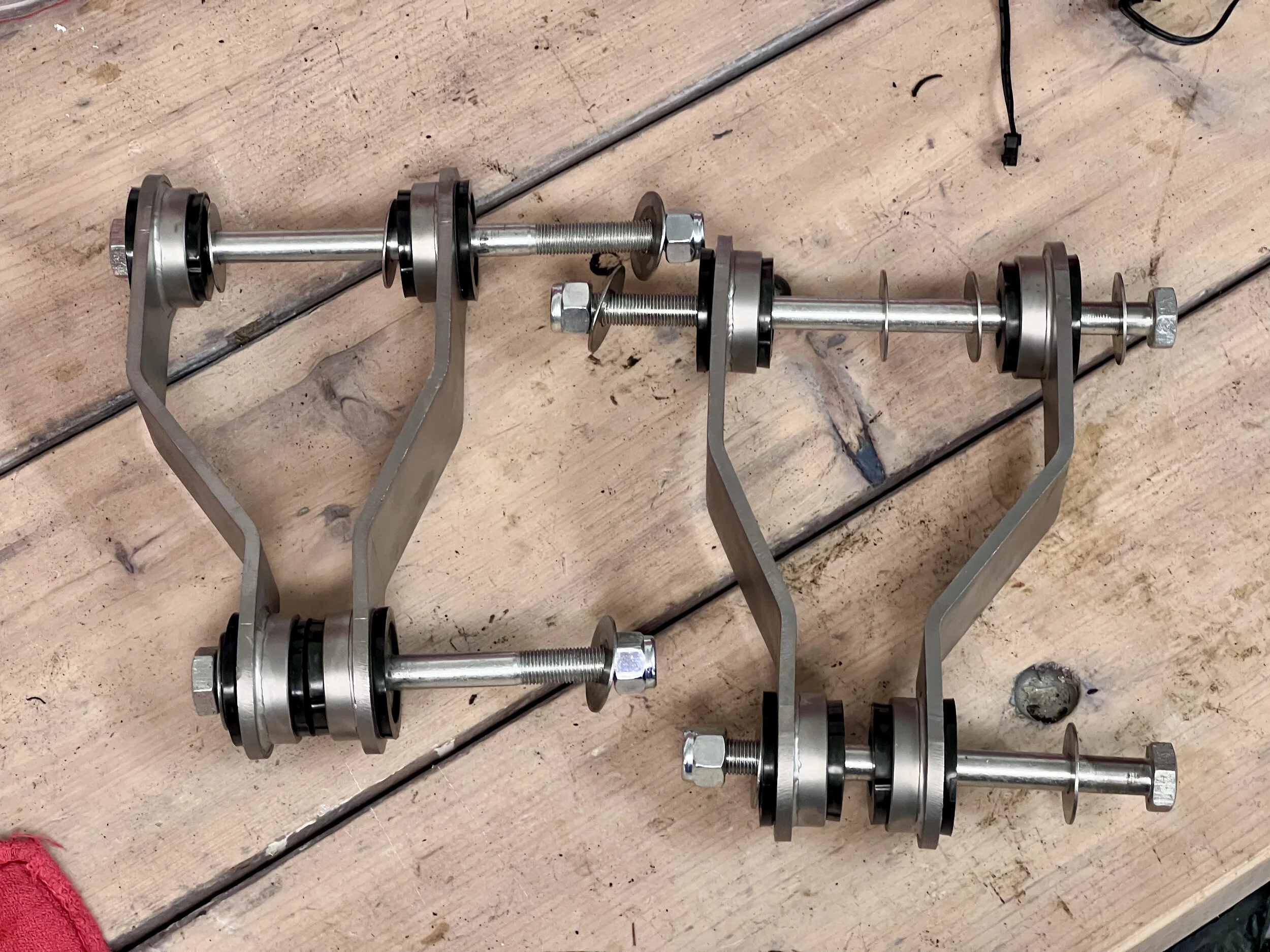 Front Lower Arm Support Braces