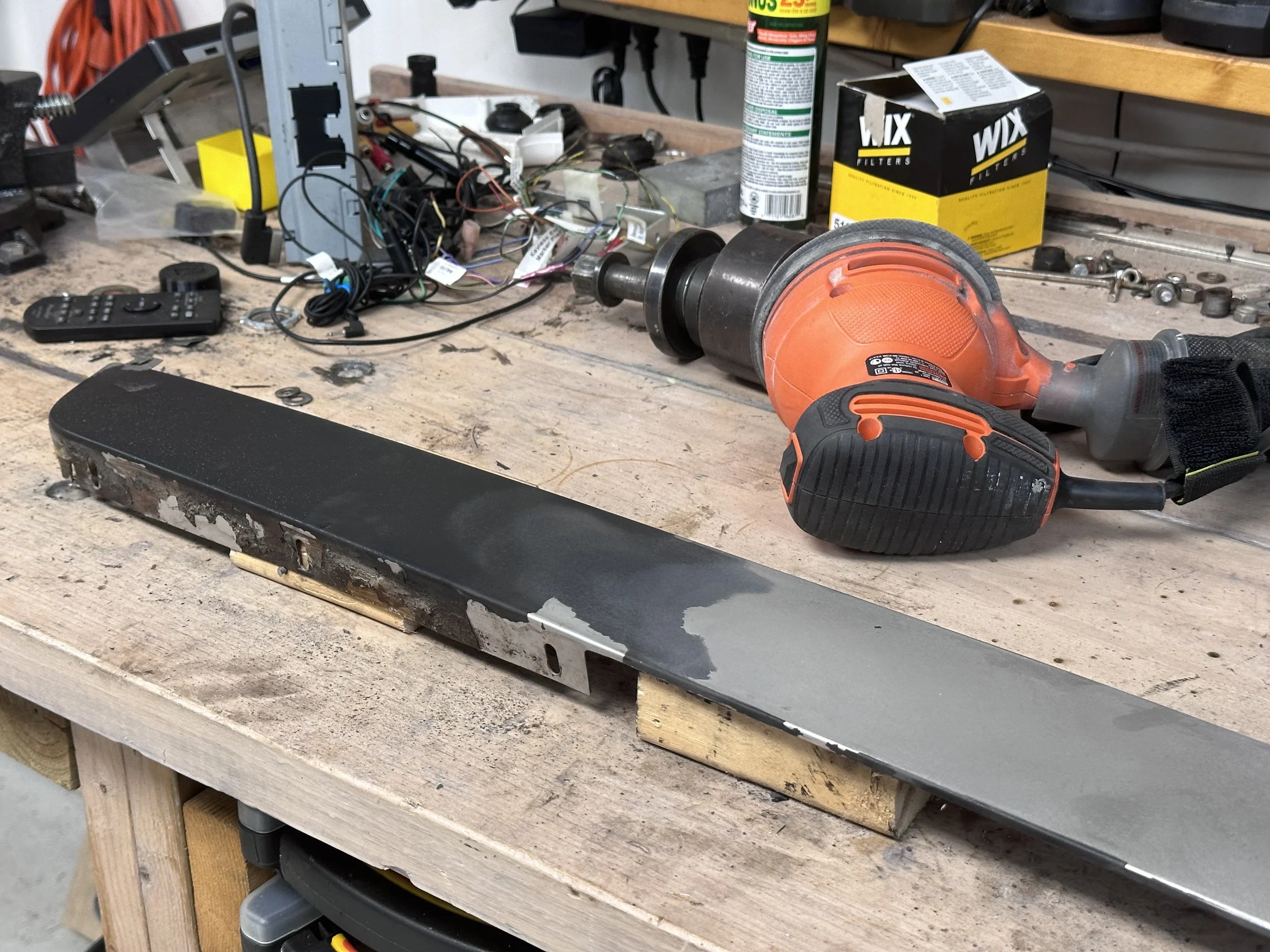 Painting the Windshield Trim