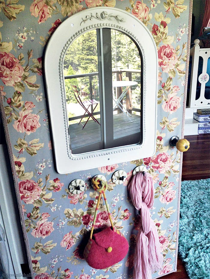 vanity-in-use-juvenilehalldesign.com-blog.jpg