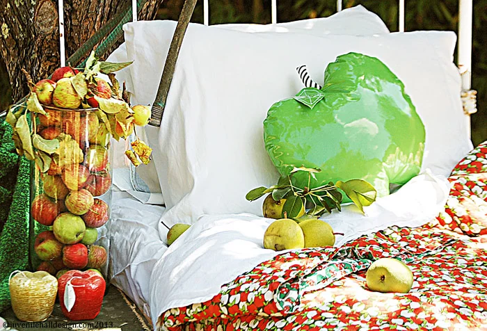 1.apple-pillow-bed-vase-juvenilehalldesign.com-blog.jpg
