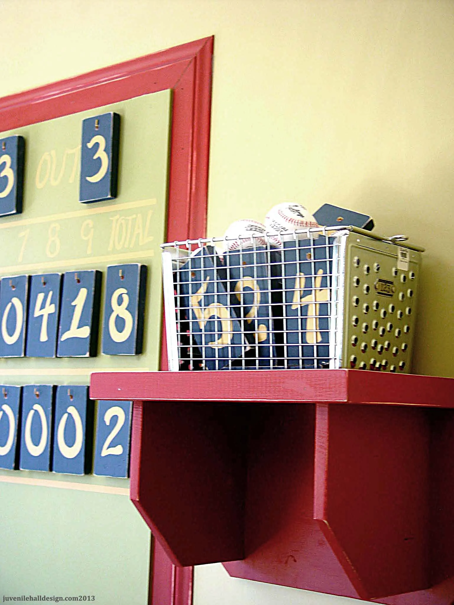cust-headboard-dets-juvenilehalldesign.com-blog.jpg