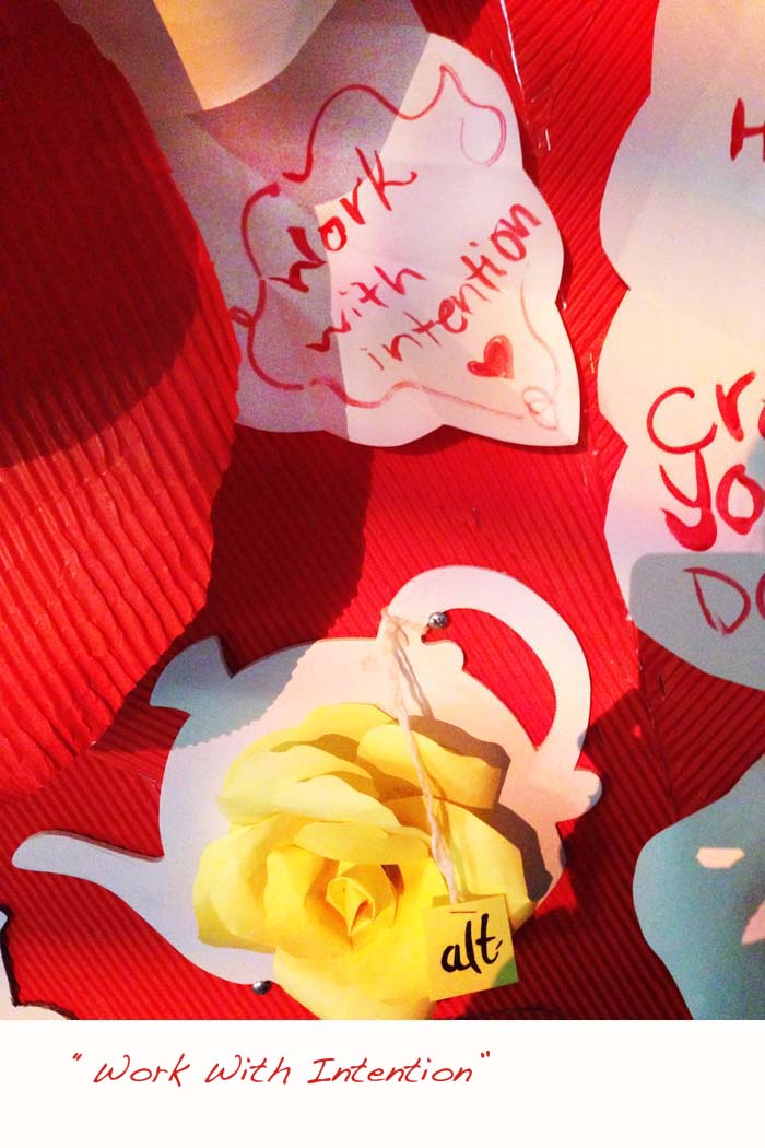 11.red-roses-juvenilehalldesign.com-blog copy copy.jpg