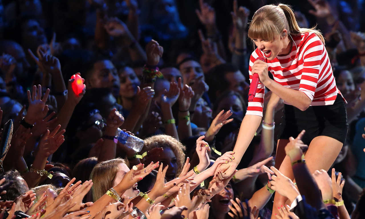 Win Tickets To See Taylor Swift at Q102 Ticket Raid at SliCE Washington Township