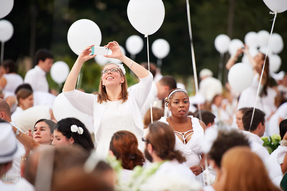 004_Diner_en_Blanc_2012_08_23_0846jpgfor WEB.jpg