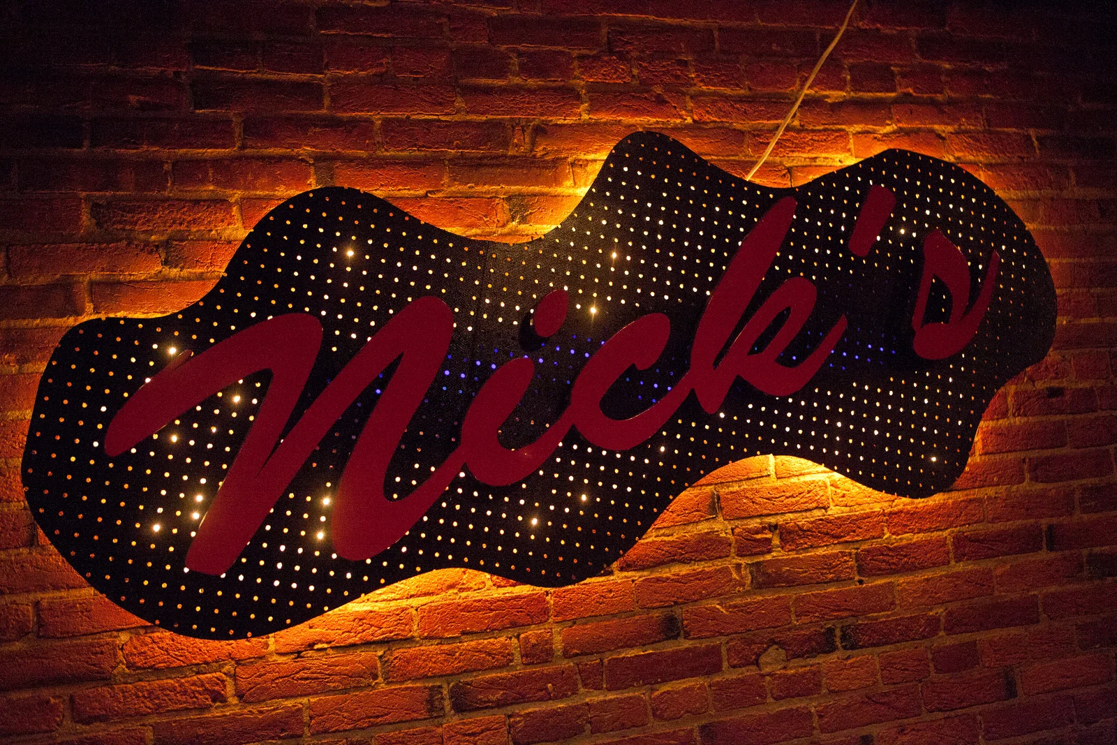 Today: Nick's Roast Beef in Old City Serves Free Thanksgiving Dinner to Veterans