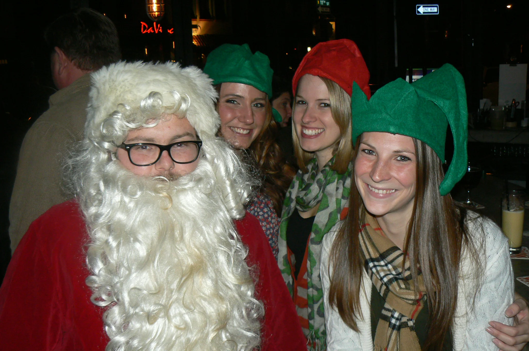 Eat, Drink and Be Merry as Spirits and Suds with Santa Jingles Into 13 East Passyunk Bars and Restaurants