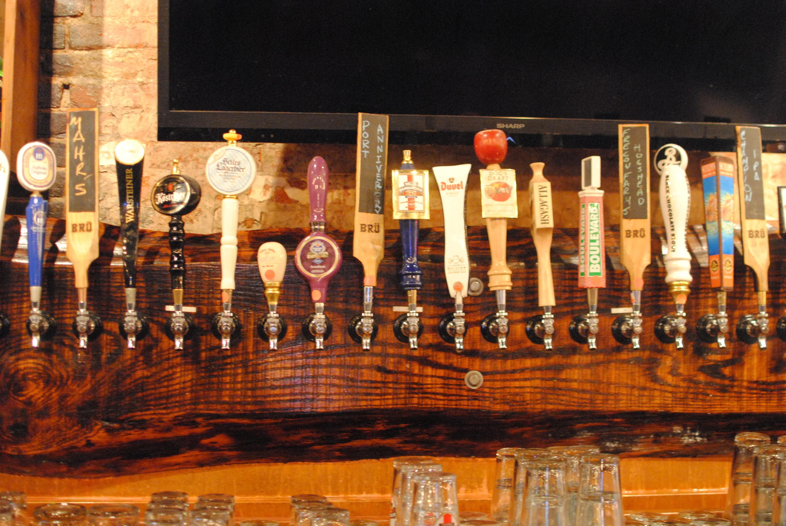 BRU Craft & Wurst in Midtown Village Philadelphia Unleashes 32 Rare and Fancy Beers, Sours, Ales and Ciders During Sour Bowl I on Pro Bowl Sunday