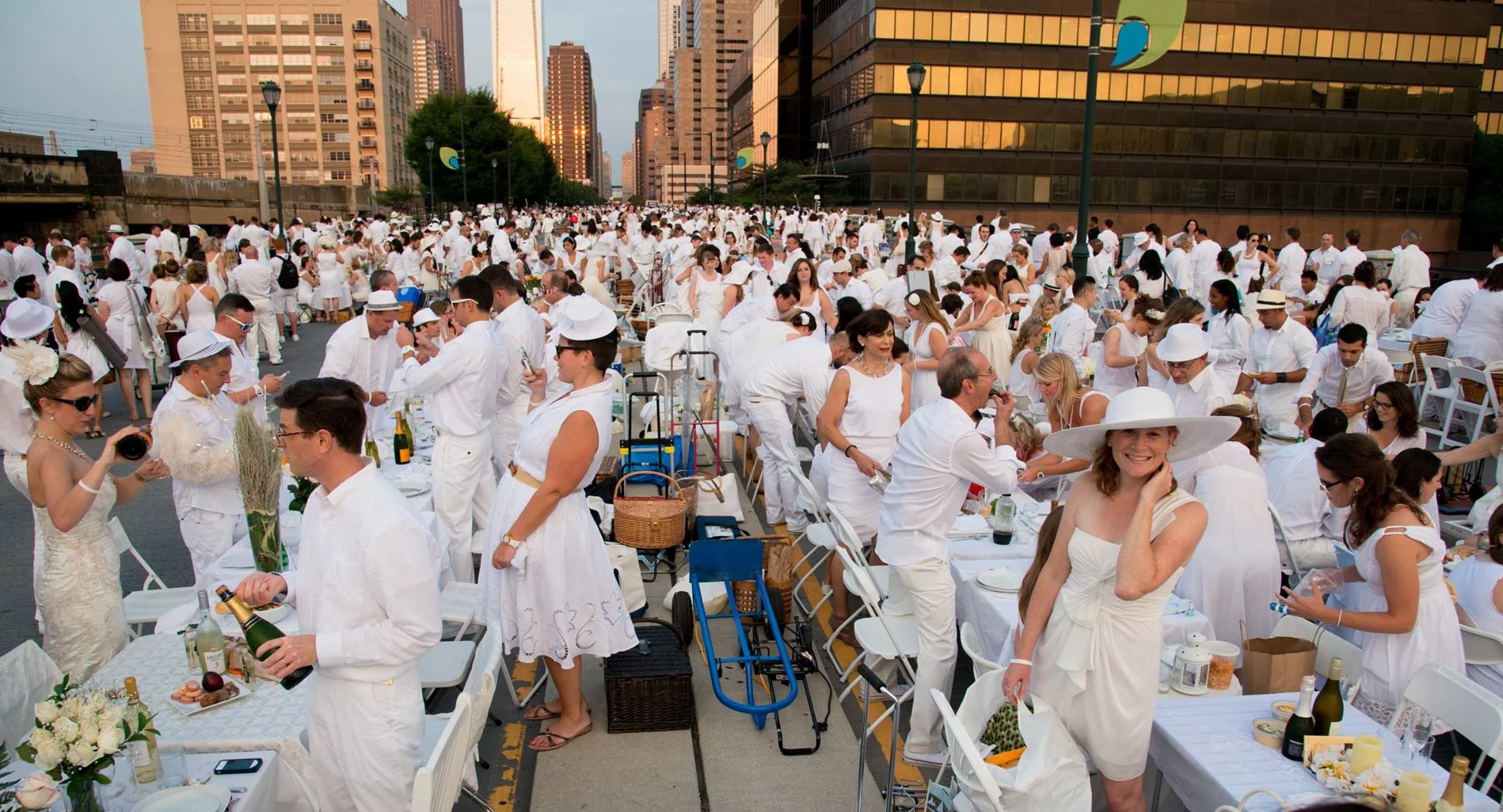 Diner en Blanc Philadelphia Opens Wait List, Announces 5th Anniversary 