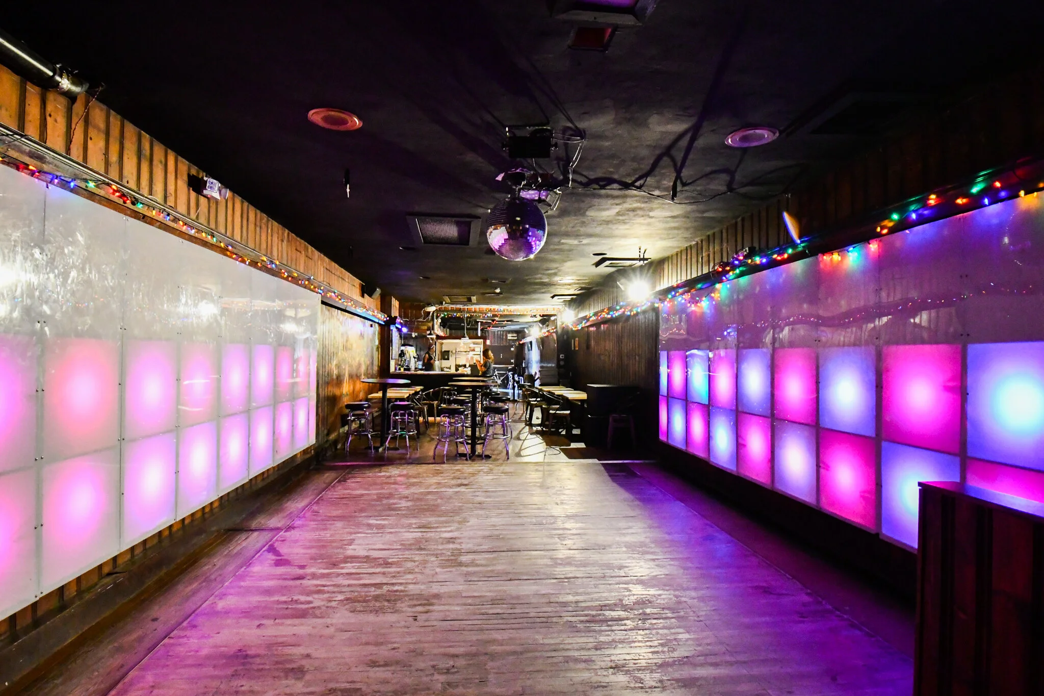 Dolphin Tavern Brings The Music, Dancing And Dollar Tacos To South Philly