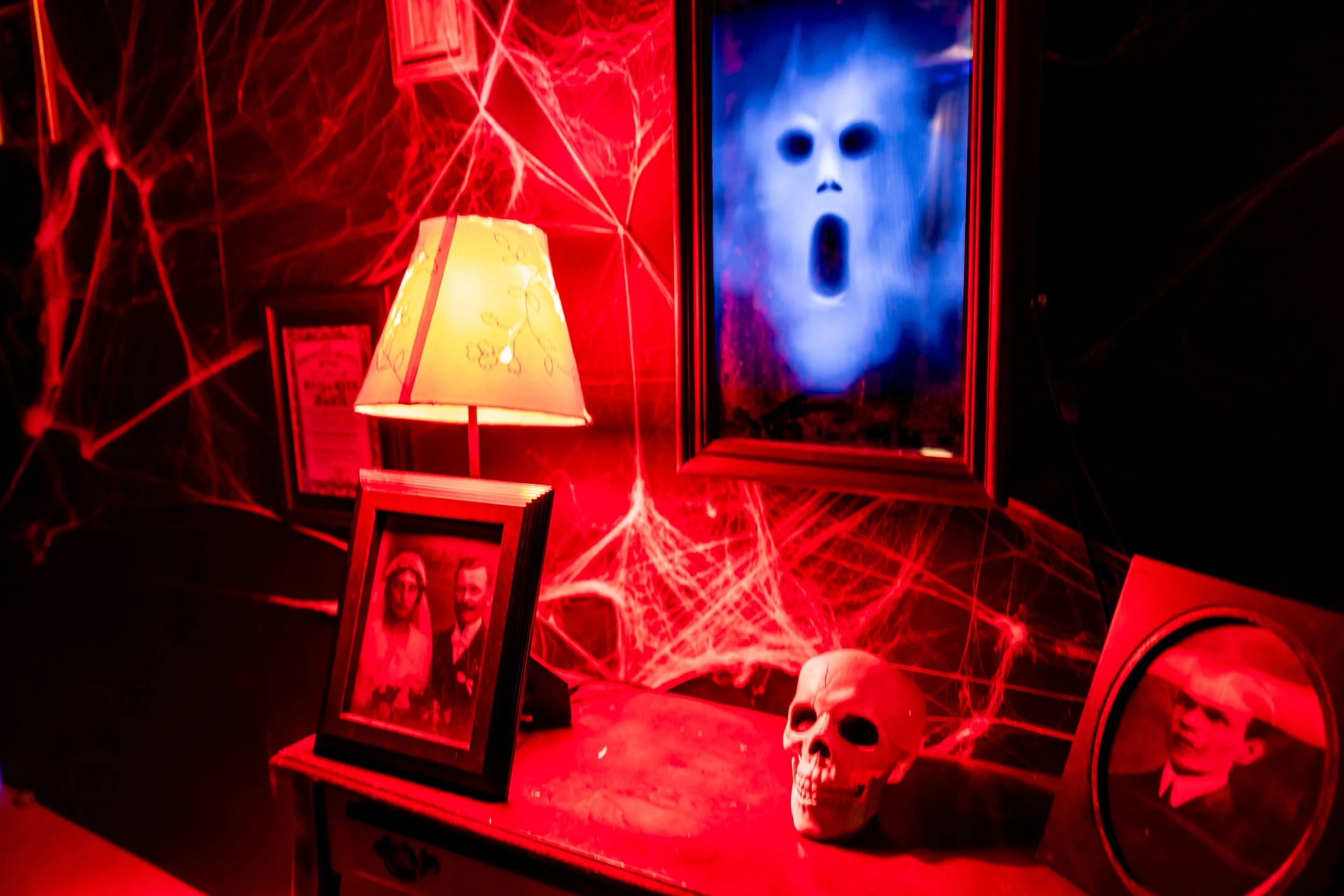 halloween house, fashion district