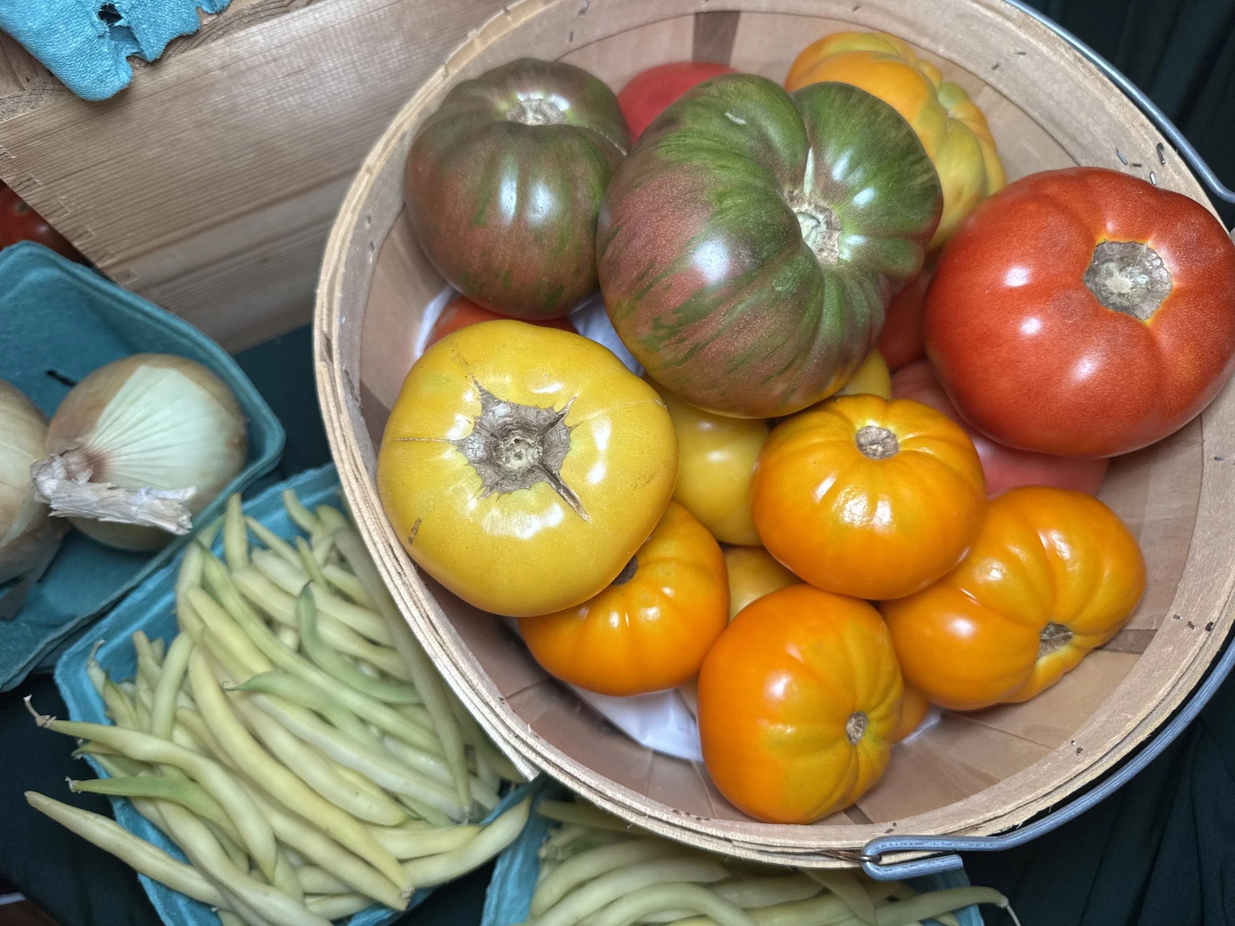 Tomatopalooza Returns: Berwyn Farmers Market Drops Summer and Fall Line-Up