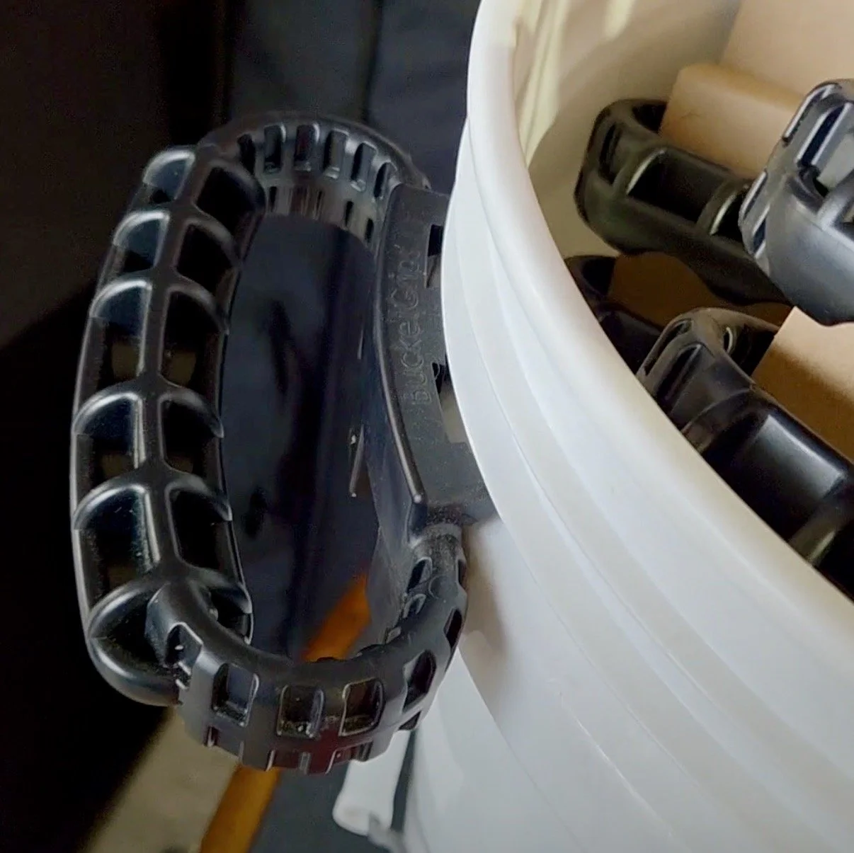 Bucket Grip Handles 