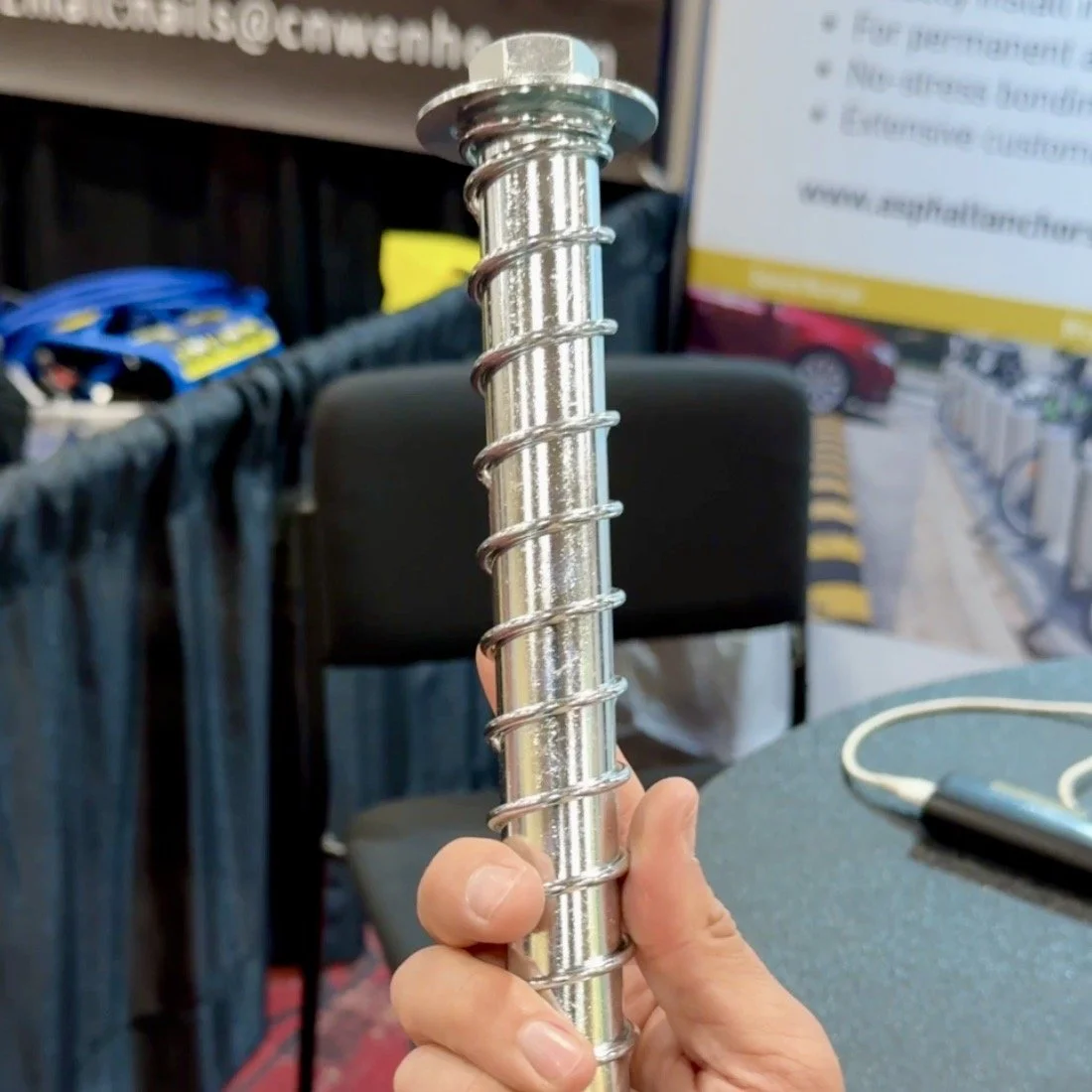 Strong Asphalt Anchors 