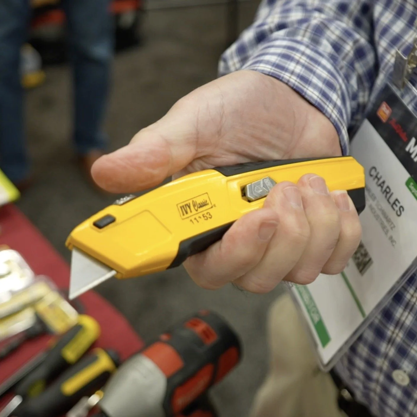 Auto Reload Utility Knife 