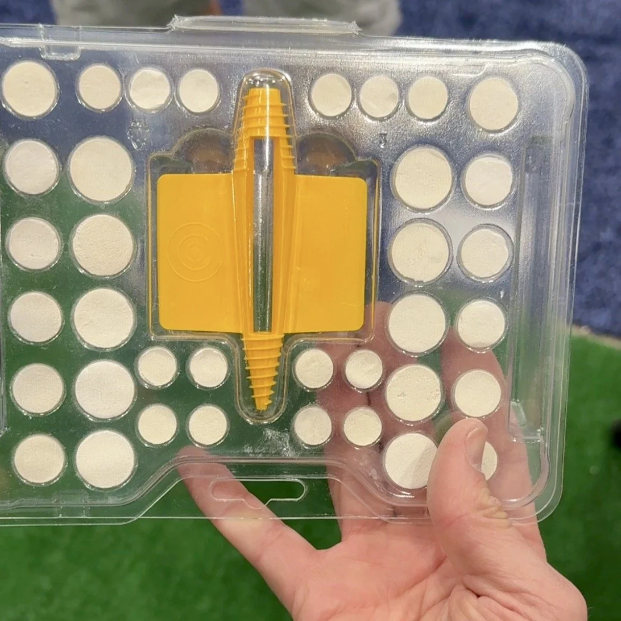 Mud Plug Drywall Repair 