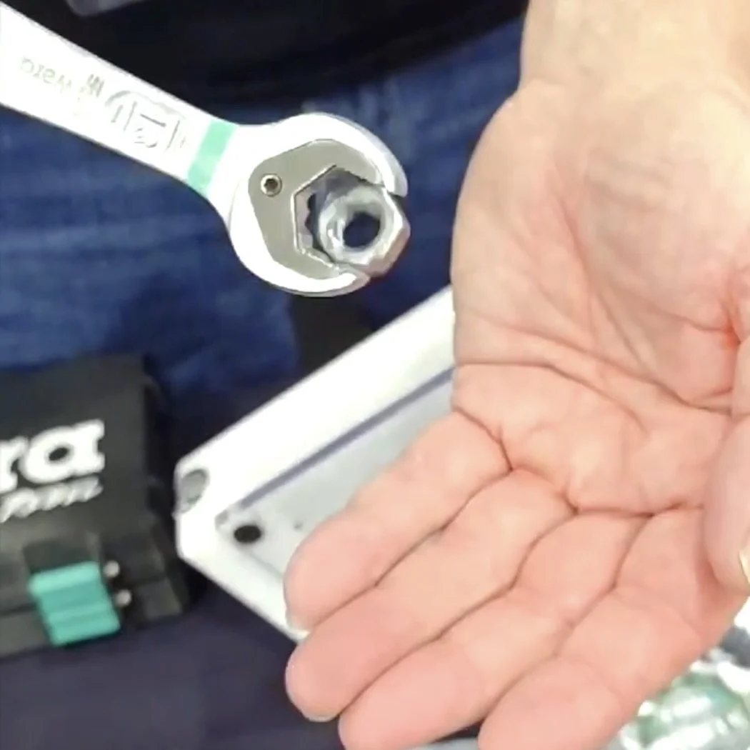 Innovative Wrench Design 
