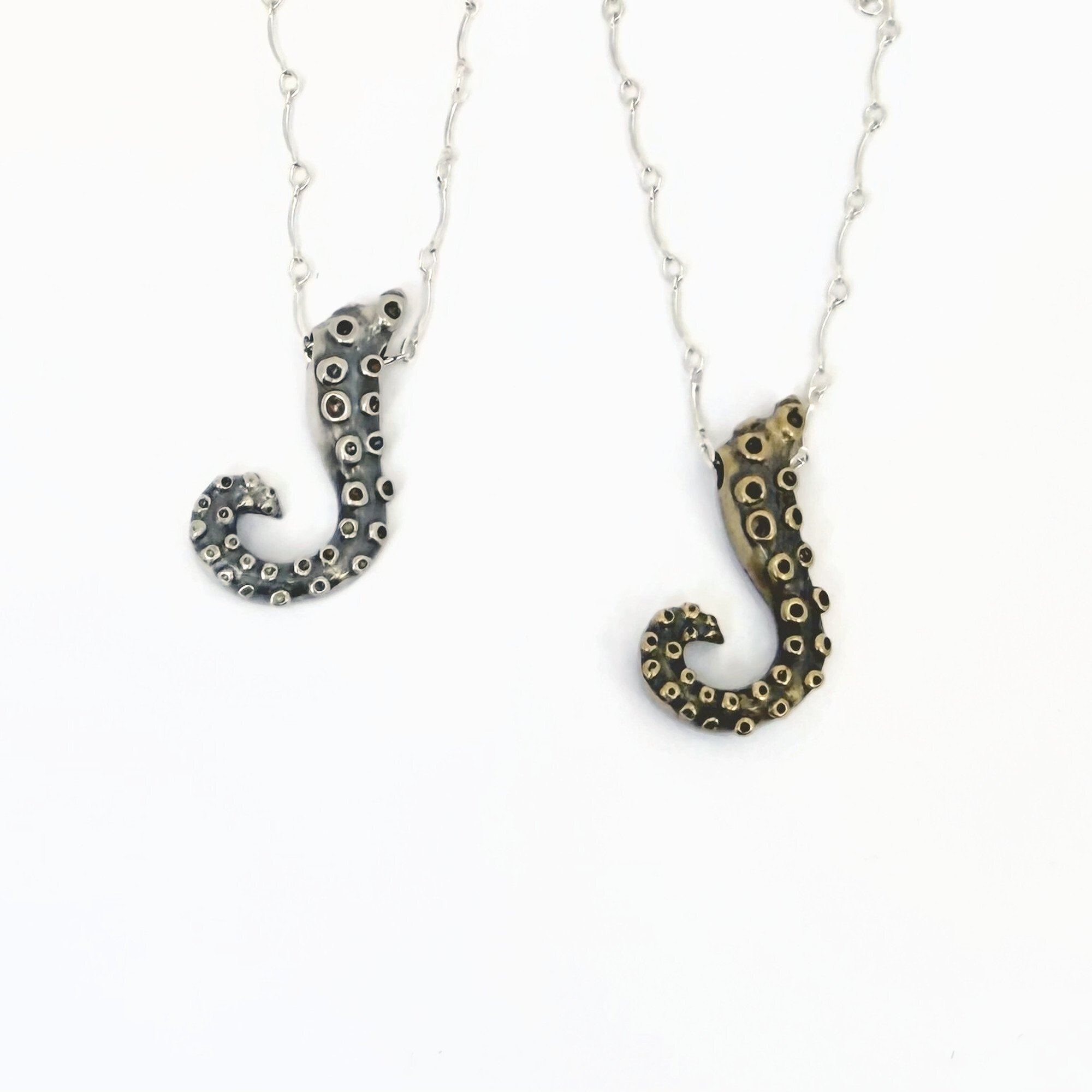 Octopus Curl Necklace
